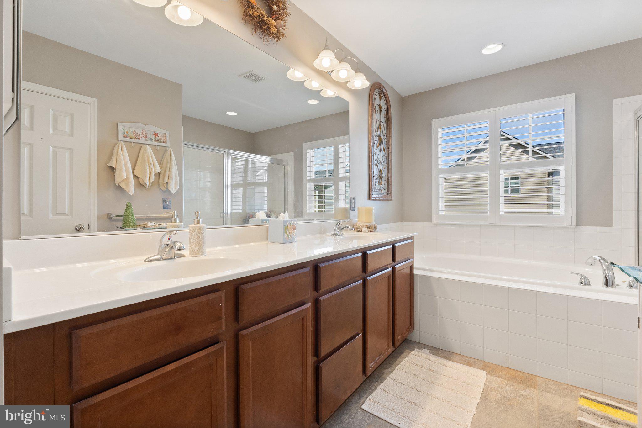 SNOWDEN BRIDGE - Residential