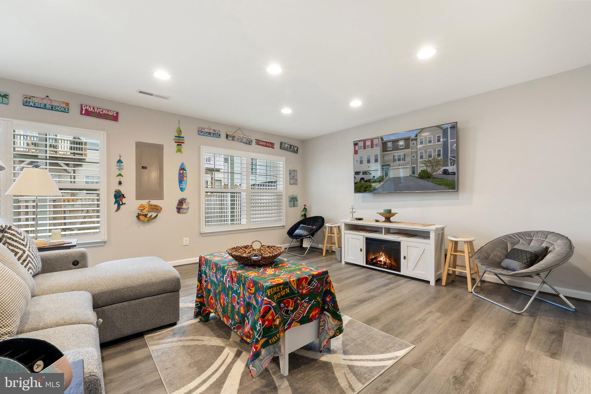 SNOWDEN BRIDGE - Residential