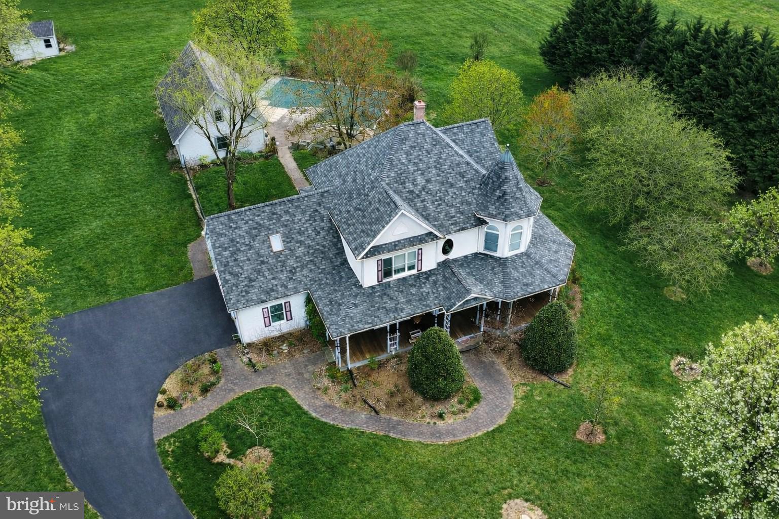 RIVER BEND FARMS - Residential