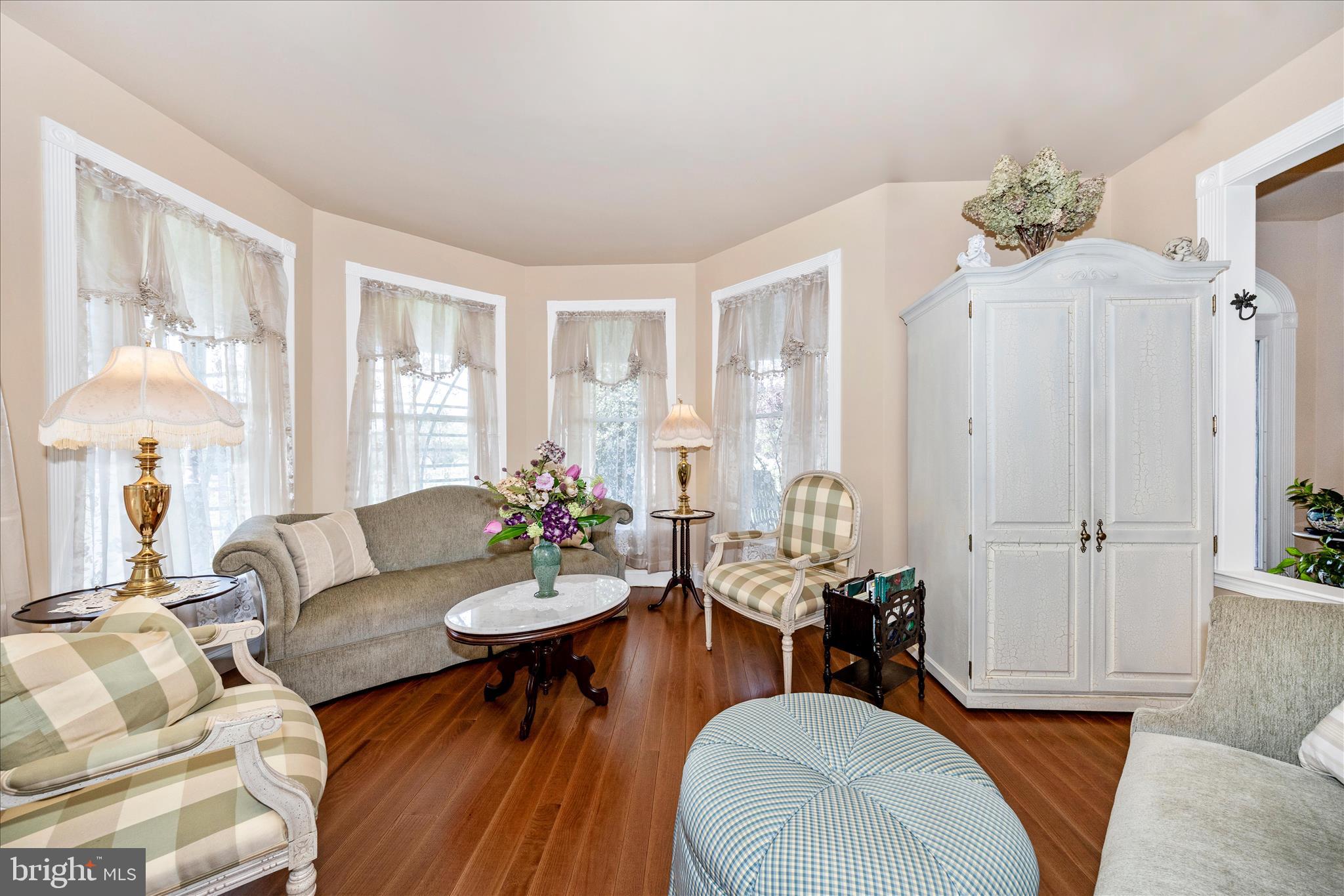 RIVER BEND FARMS - Residential