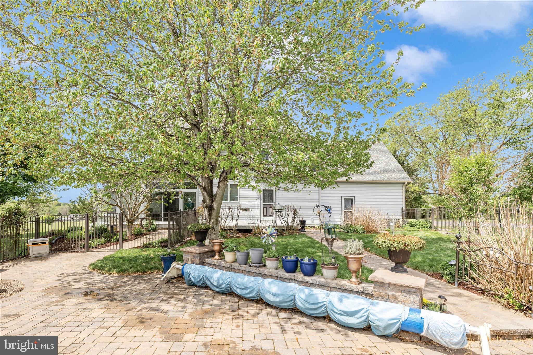 RIVER BEND FARMS - Residential