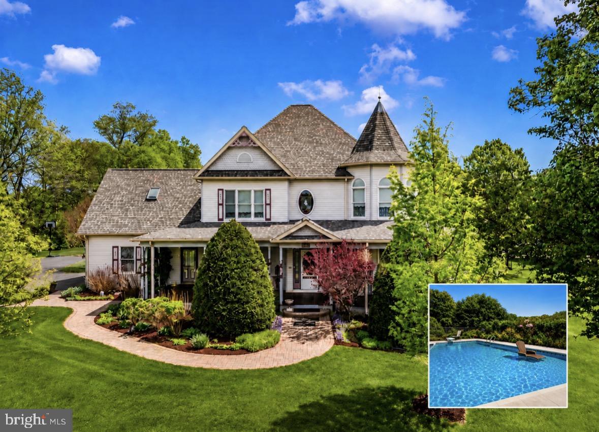 RIVER BEND FARMS - Residential