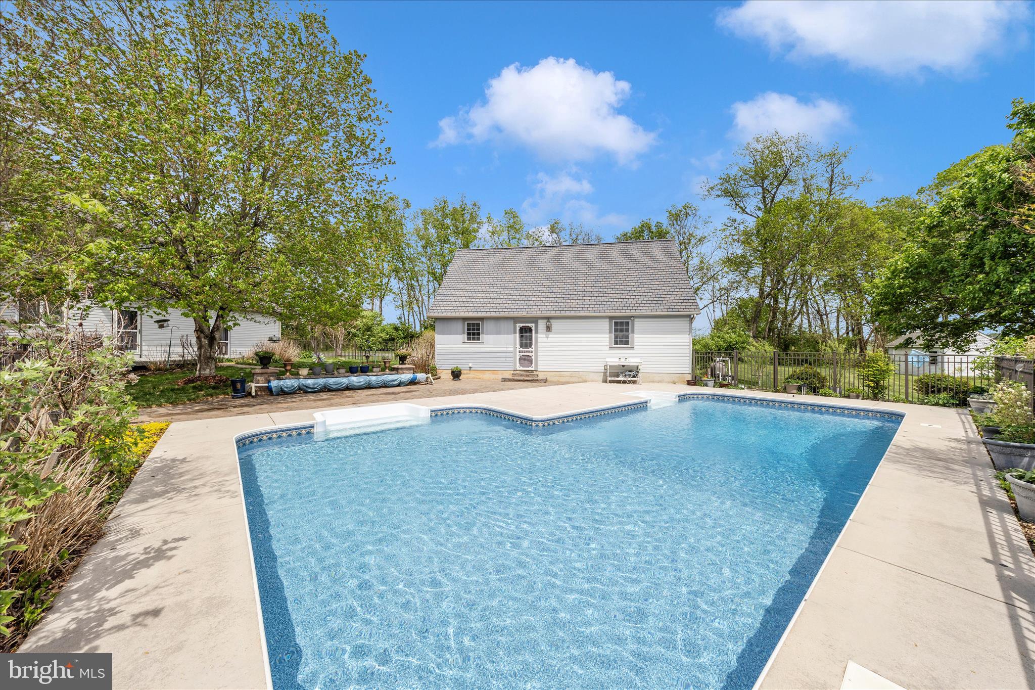 RIVER BEND FARMS - Residential