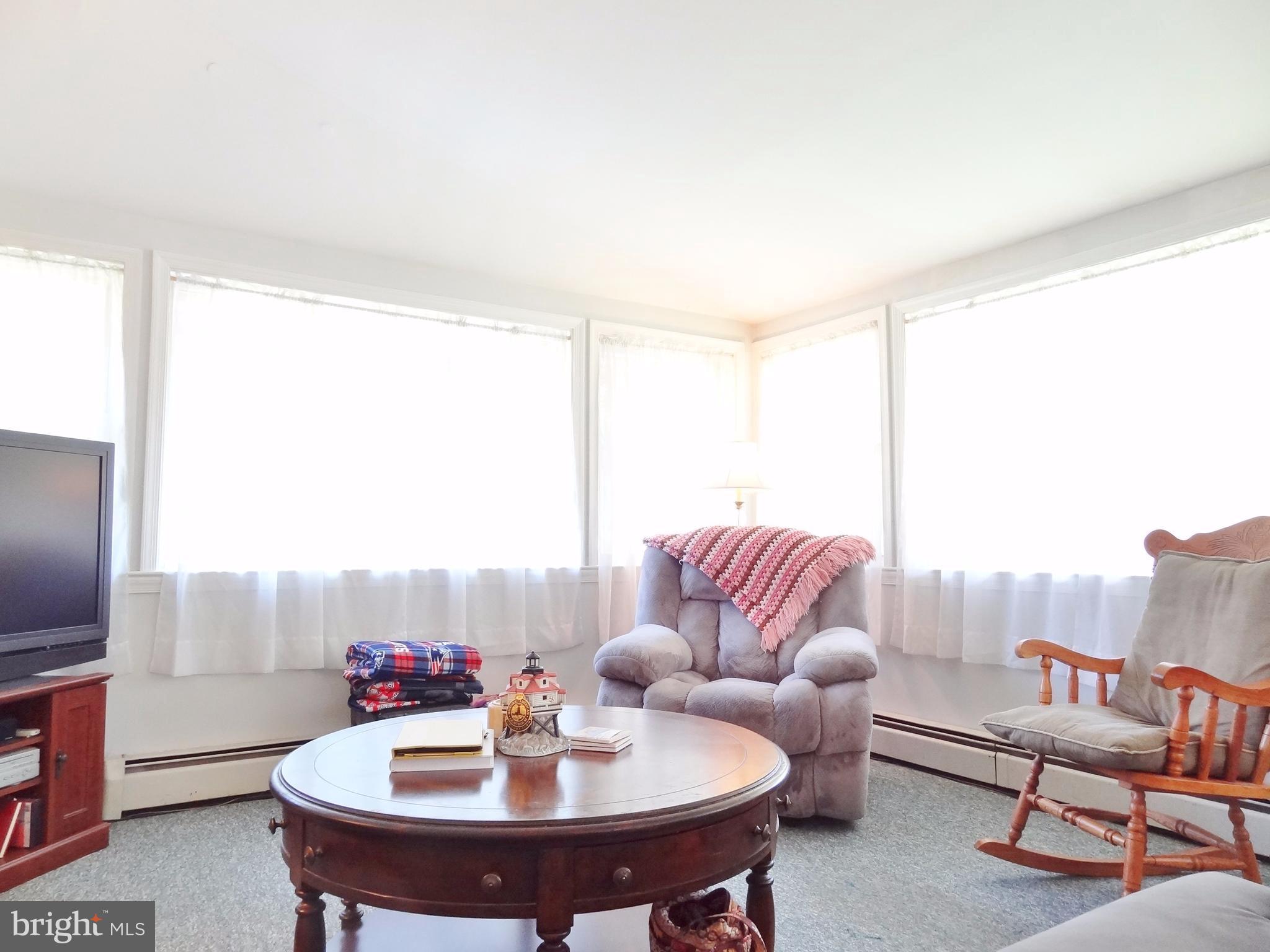 BRENTWOOD-CZARRAS ADDN - Residential