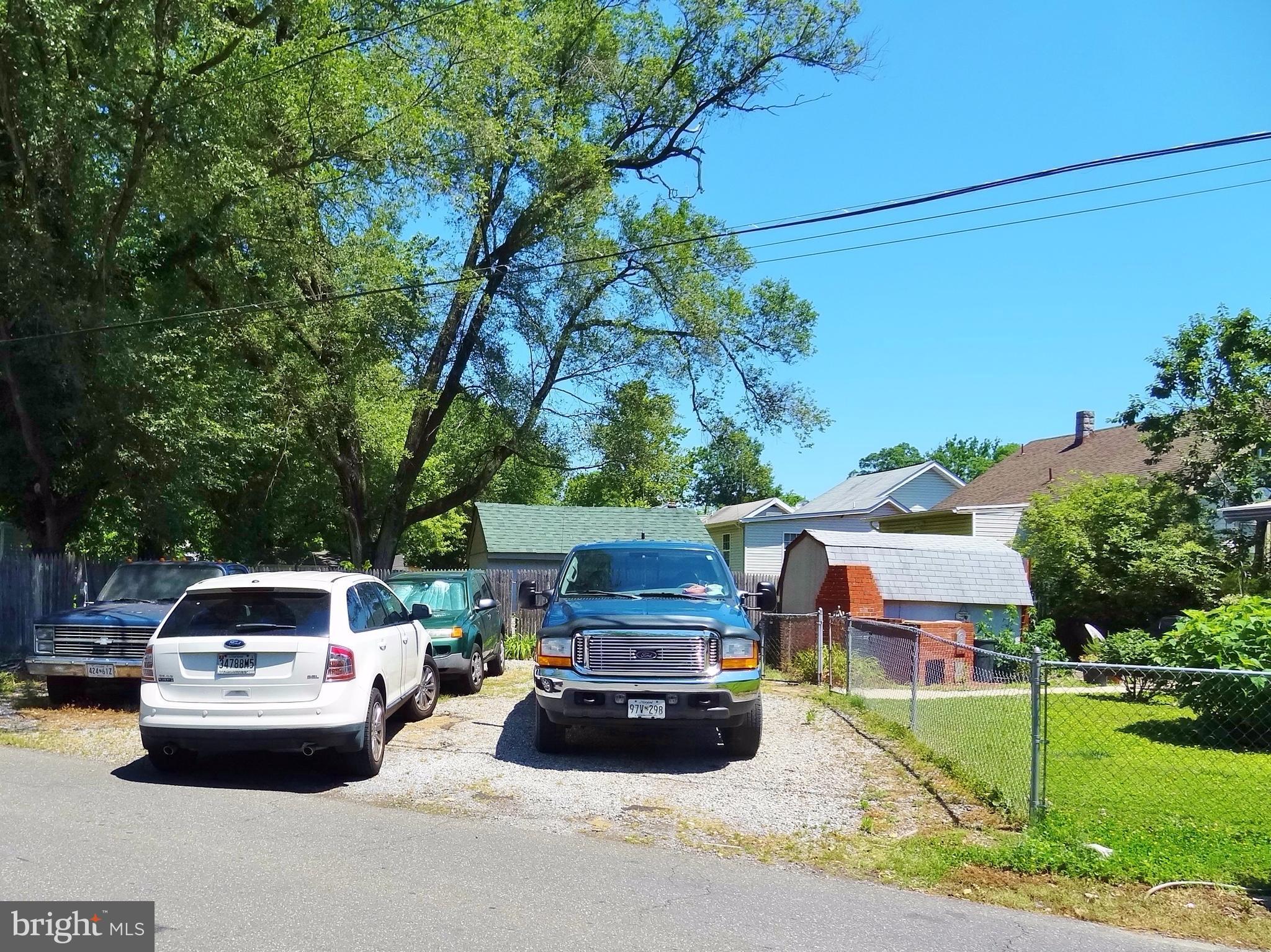 BRENTWOOD-CZARRAS ADDN - Residential