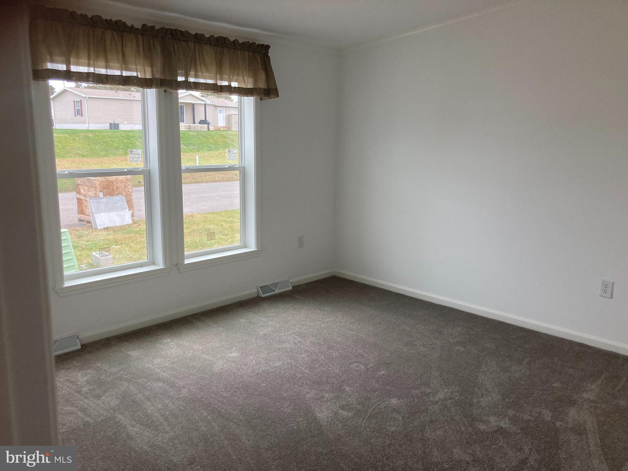 ABBOTTSTOWN - Residential