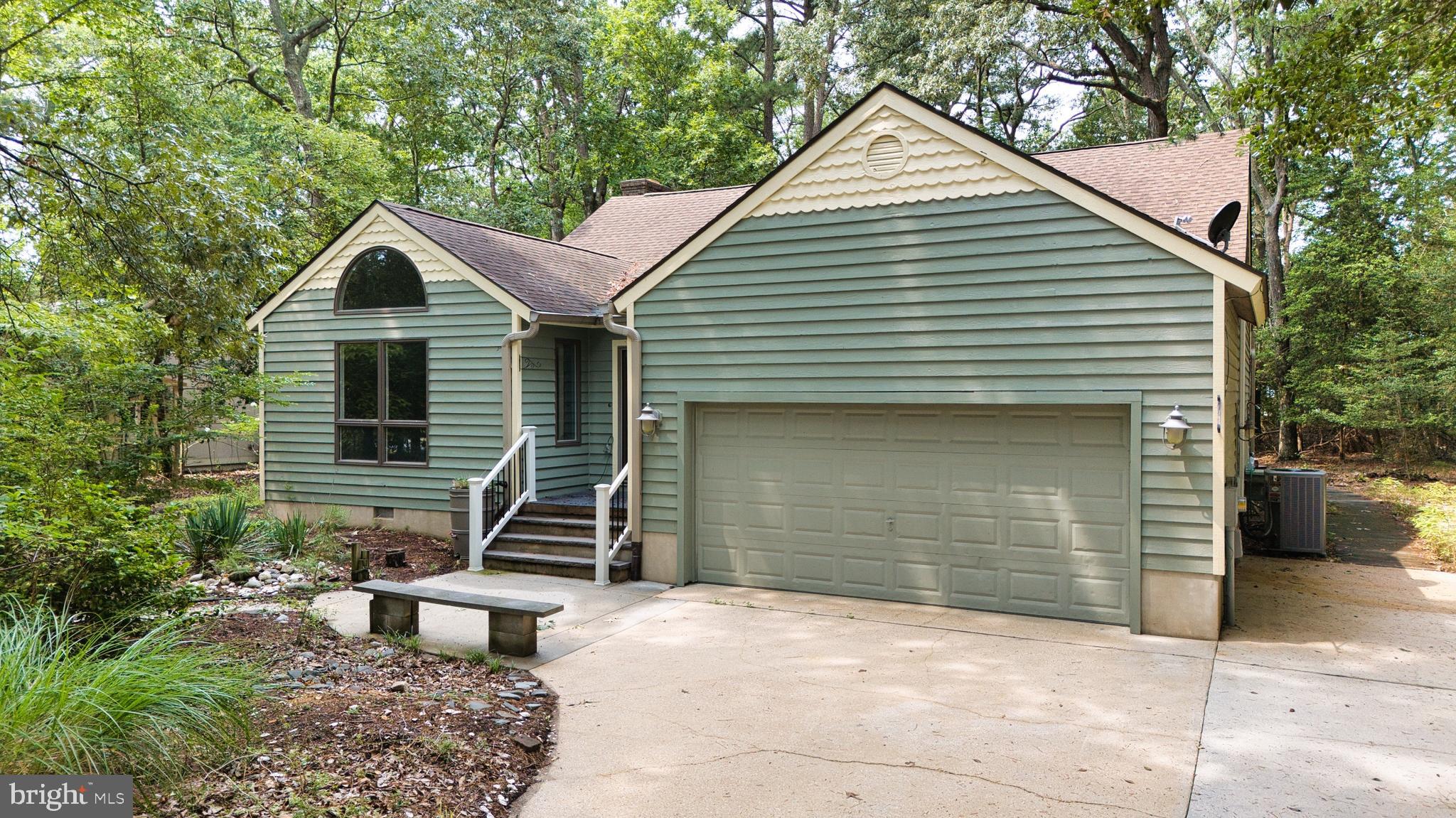 23735 WOODS DRIVE