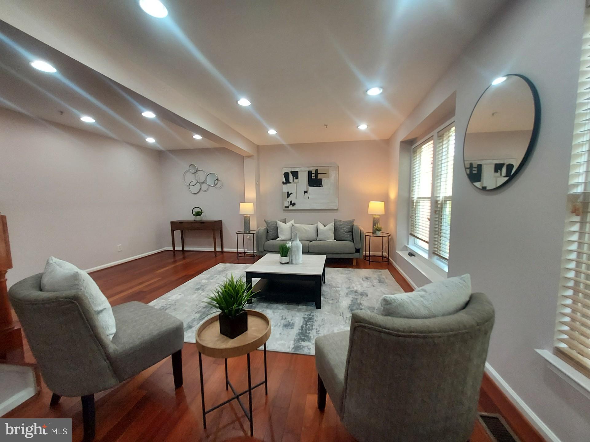 KINGSVIEW RIDGE - Residential Lease