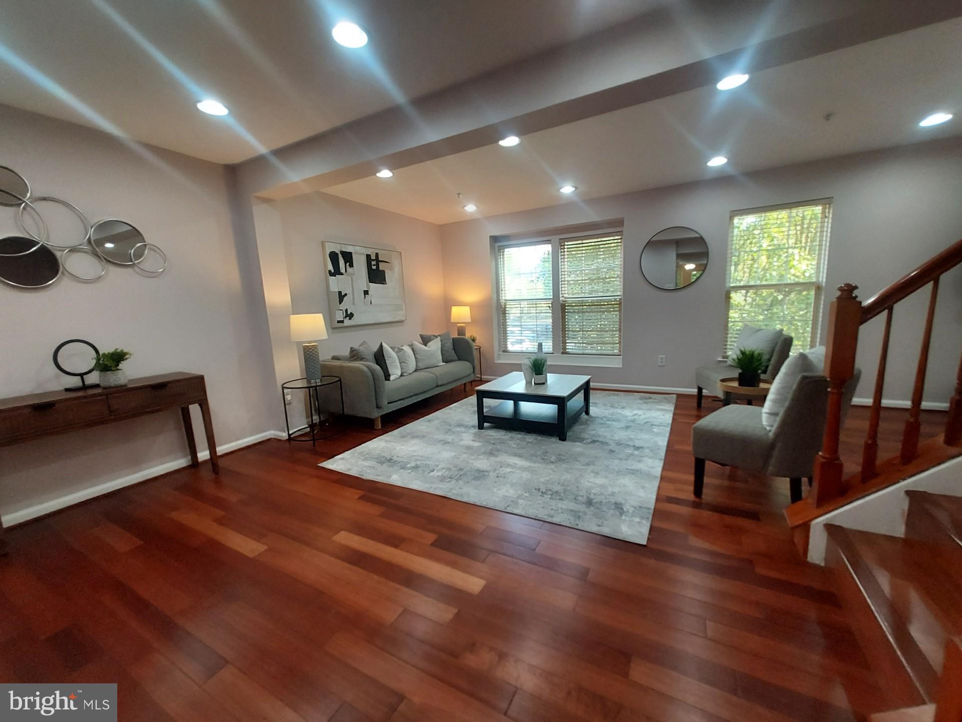 KINGSVIEW RIDGE - Residential Lease