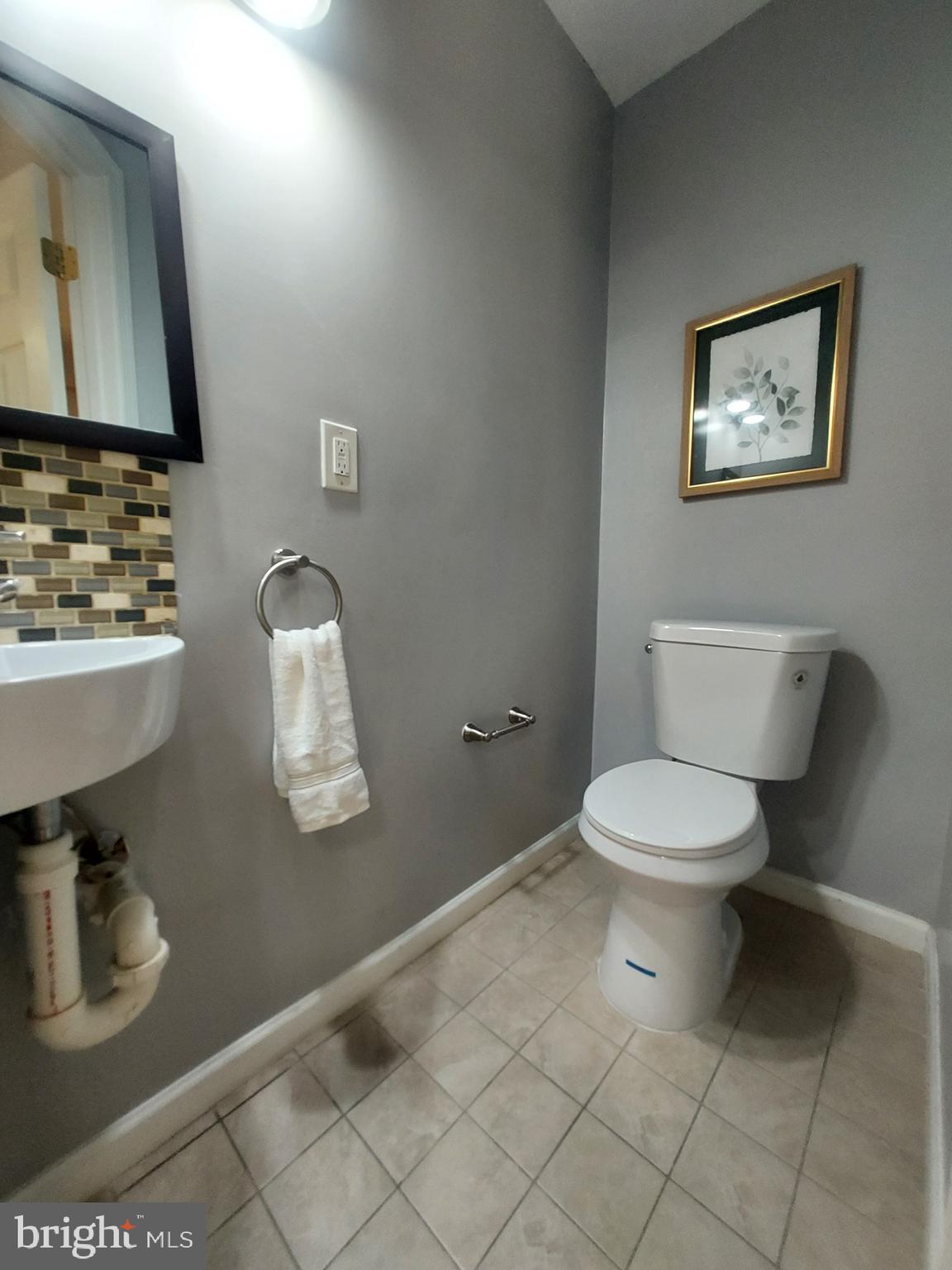 KINGSVIEW RIDGE - Residential Lease