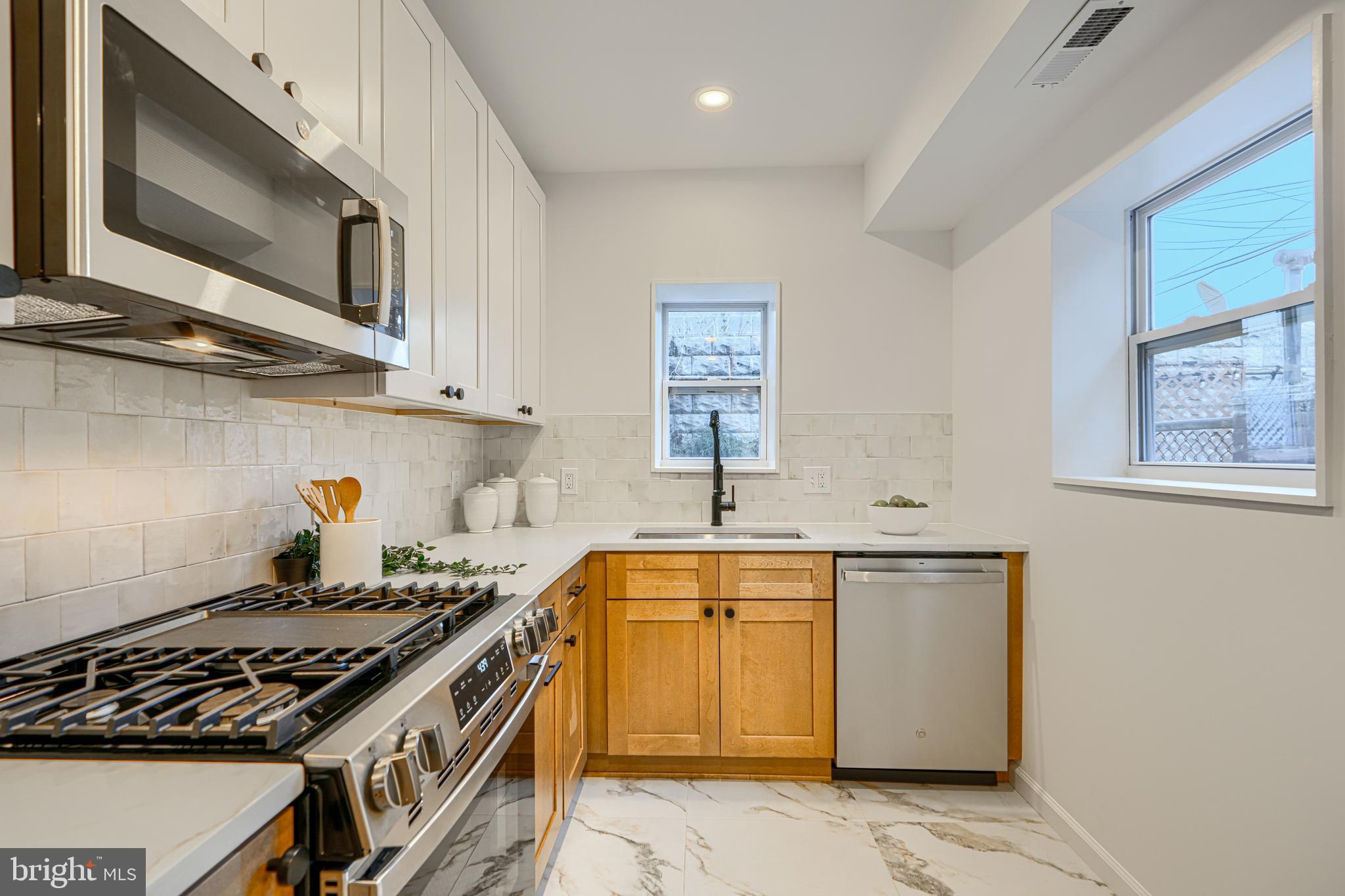 CANTON - Residential