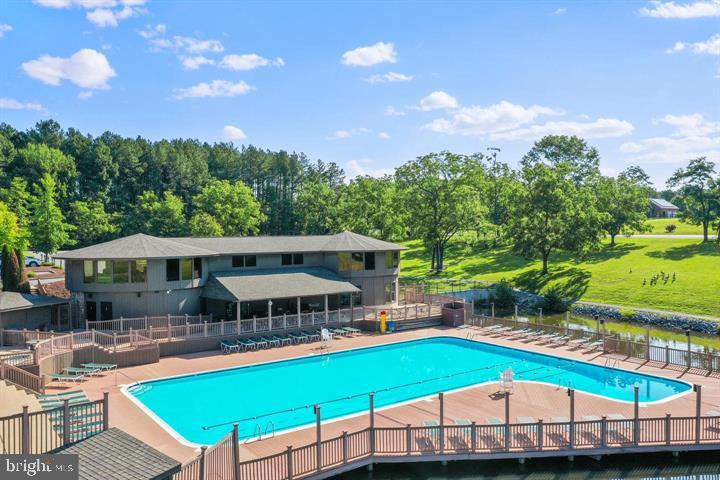 Lot 21 MOUNDBUILDER LOOP