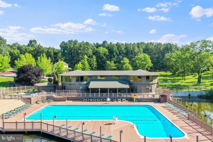 Lot 21 MOUNDBUILDER LOOP