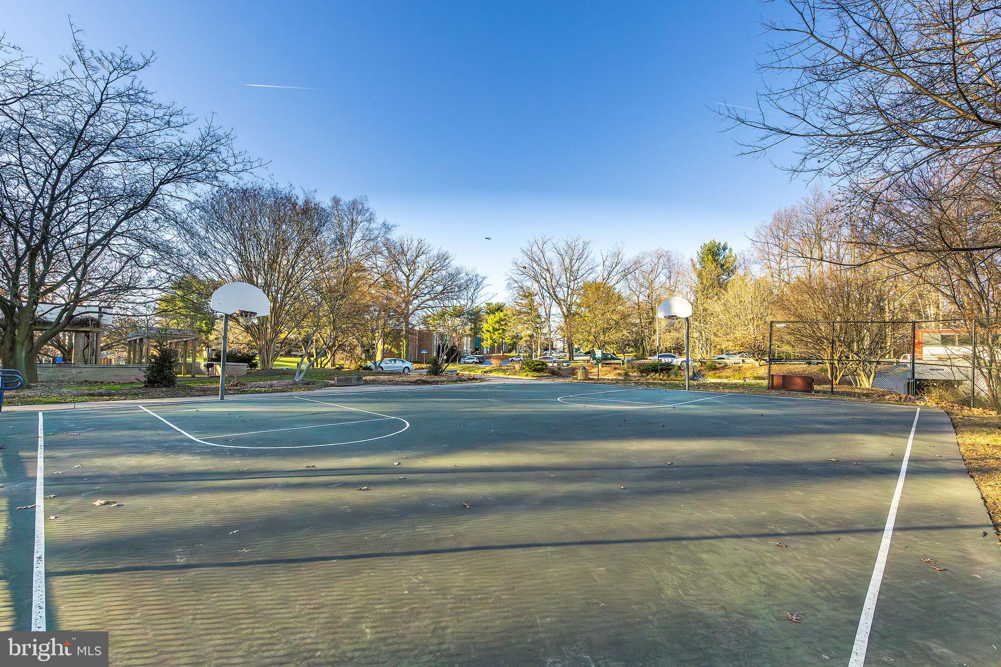 NORTHGATE CONDO - Residential