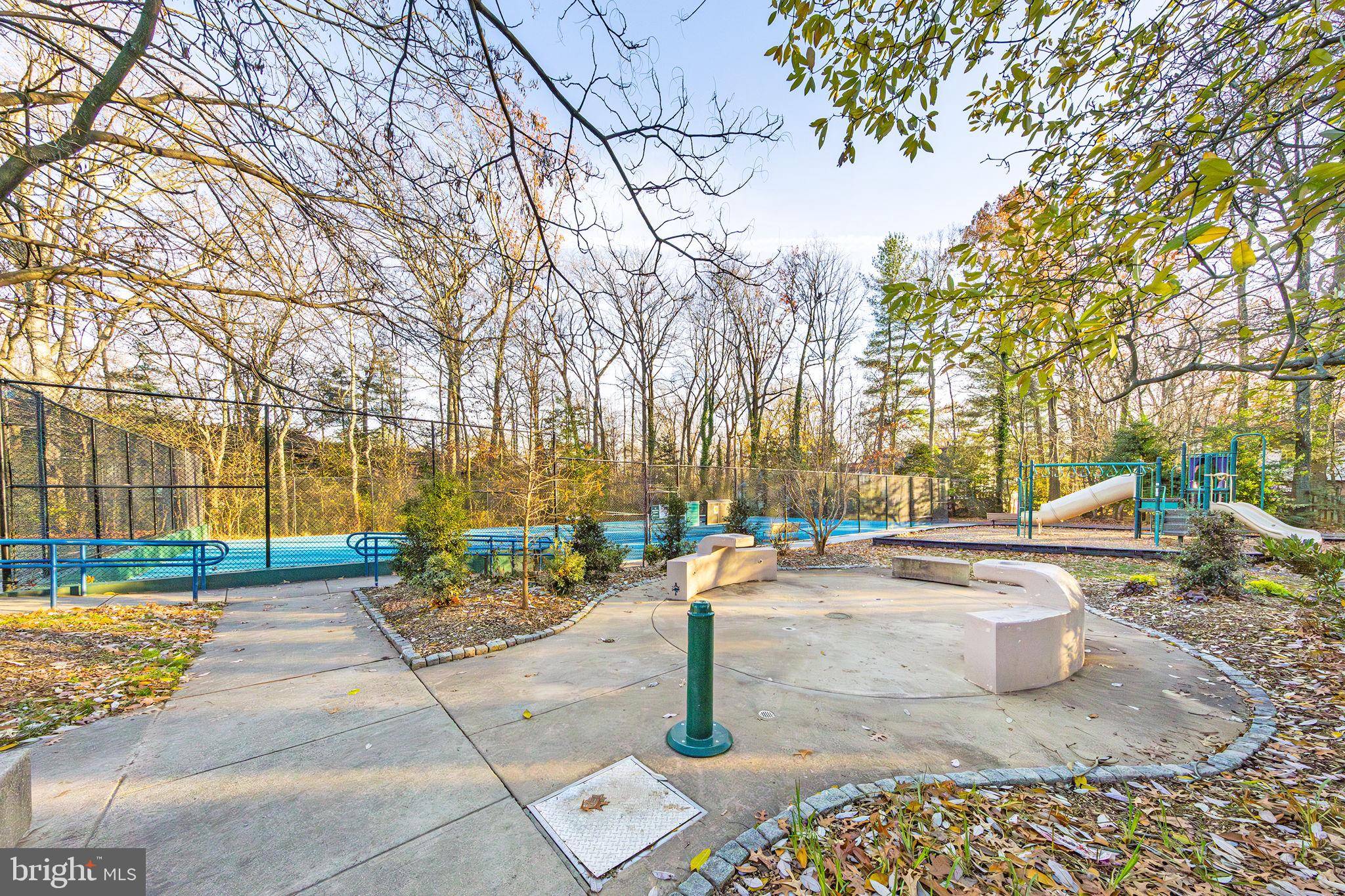 NORTHGATE CONDO - Residential