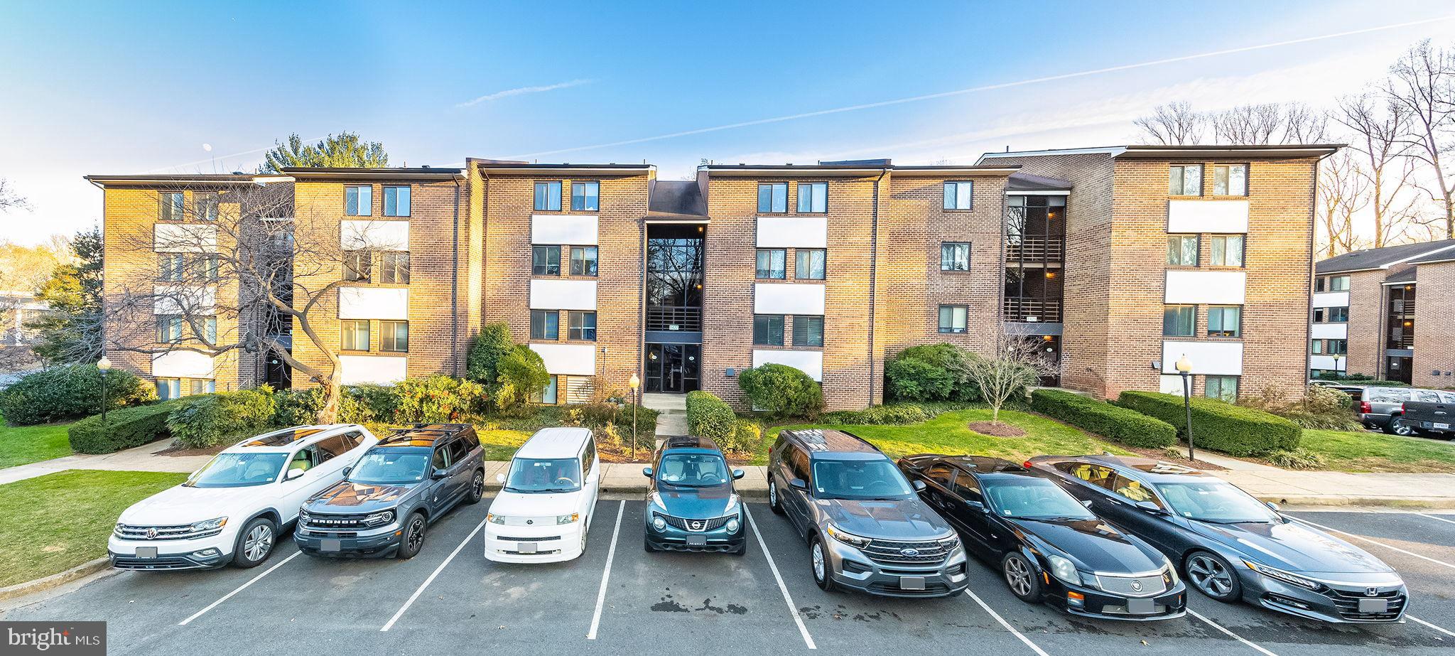 NORTHGATE CONDO - Residential