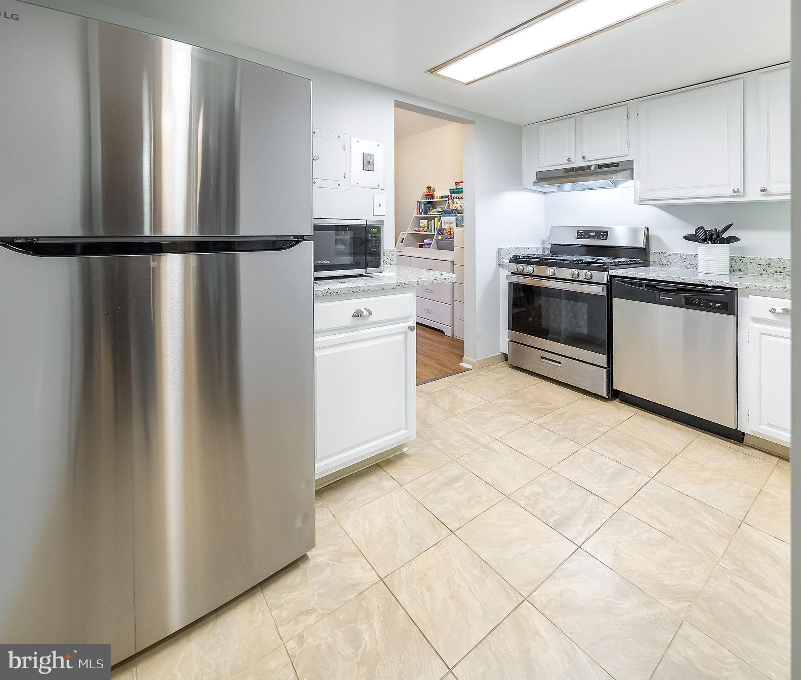 NORTHGATE CONDO - Residential