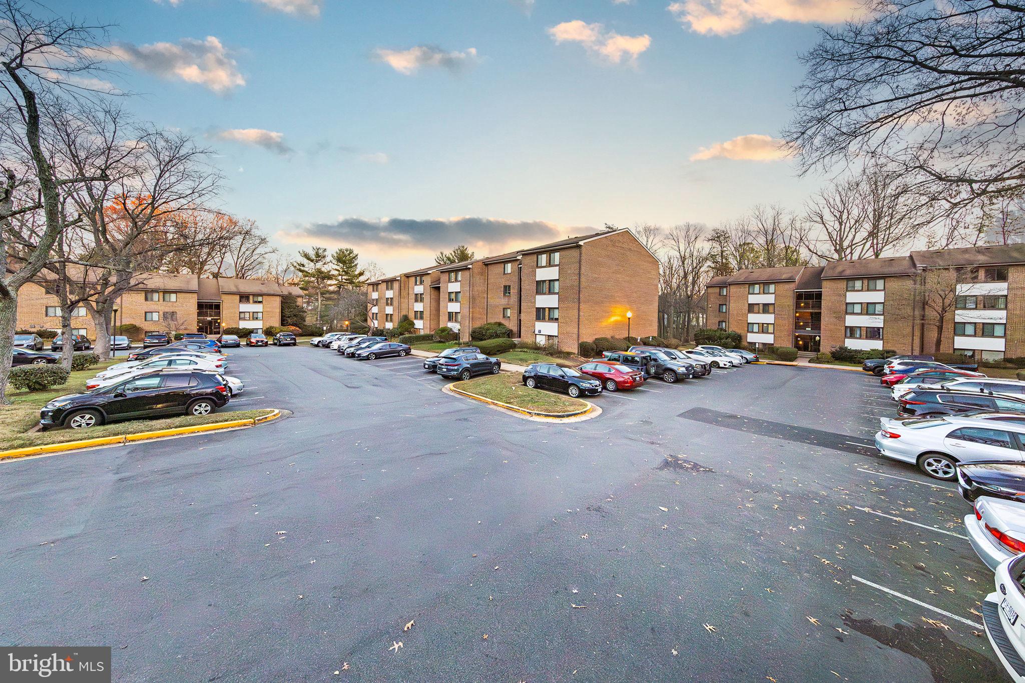 NORTHGATE CONDO - Residential