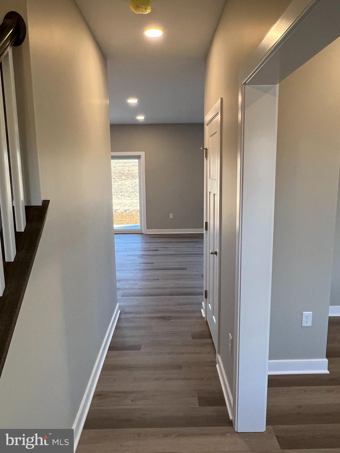 STONEYBROOK OF ELIZABETHTOWN - Residential