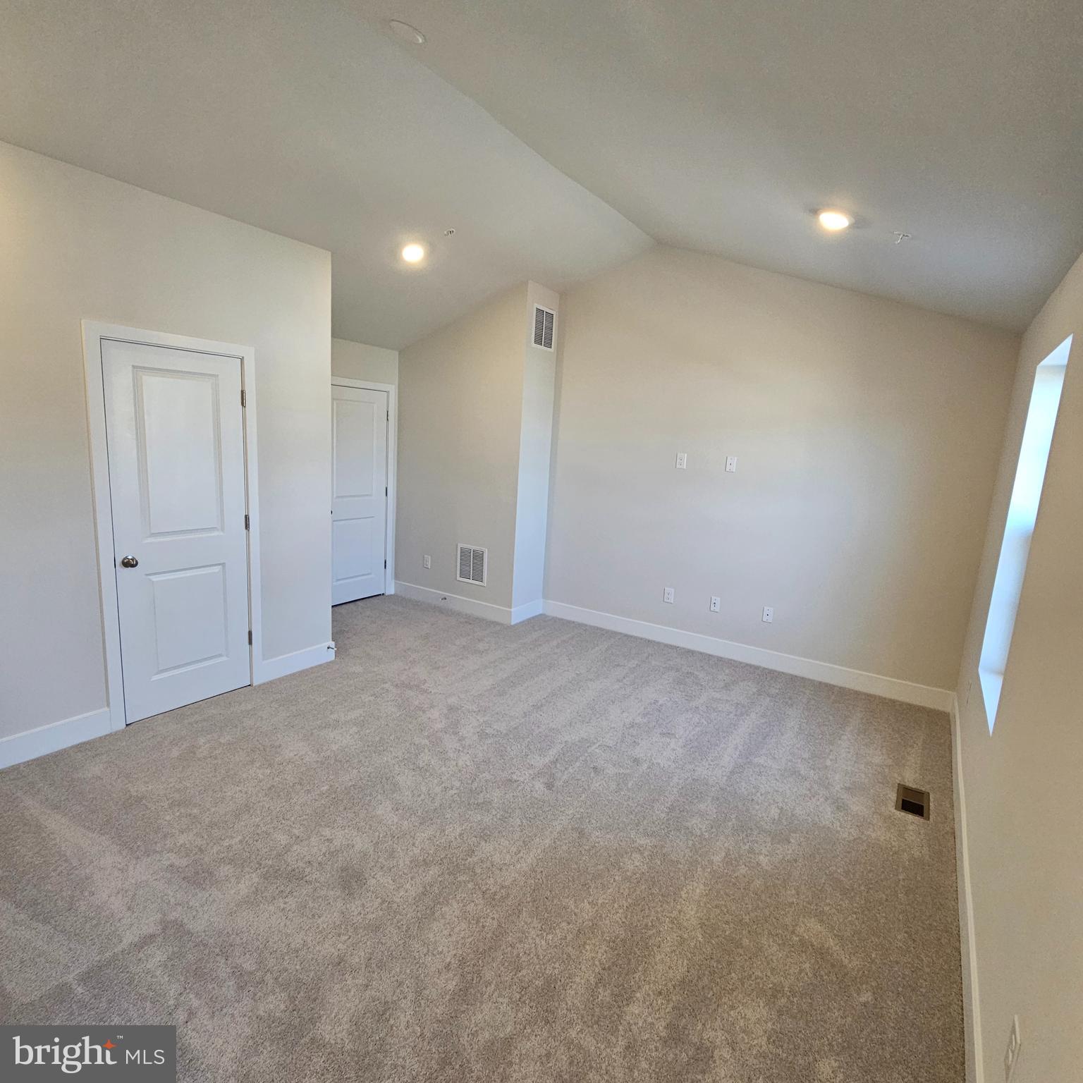 SYCAMORE RIDGE - Residential