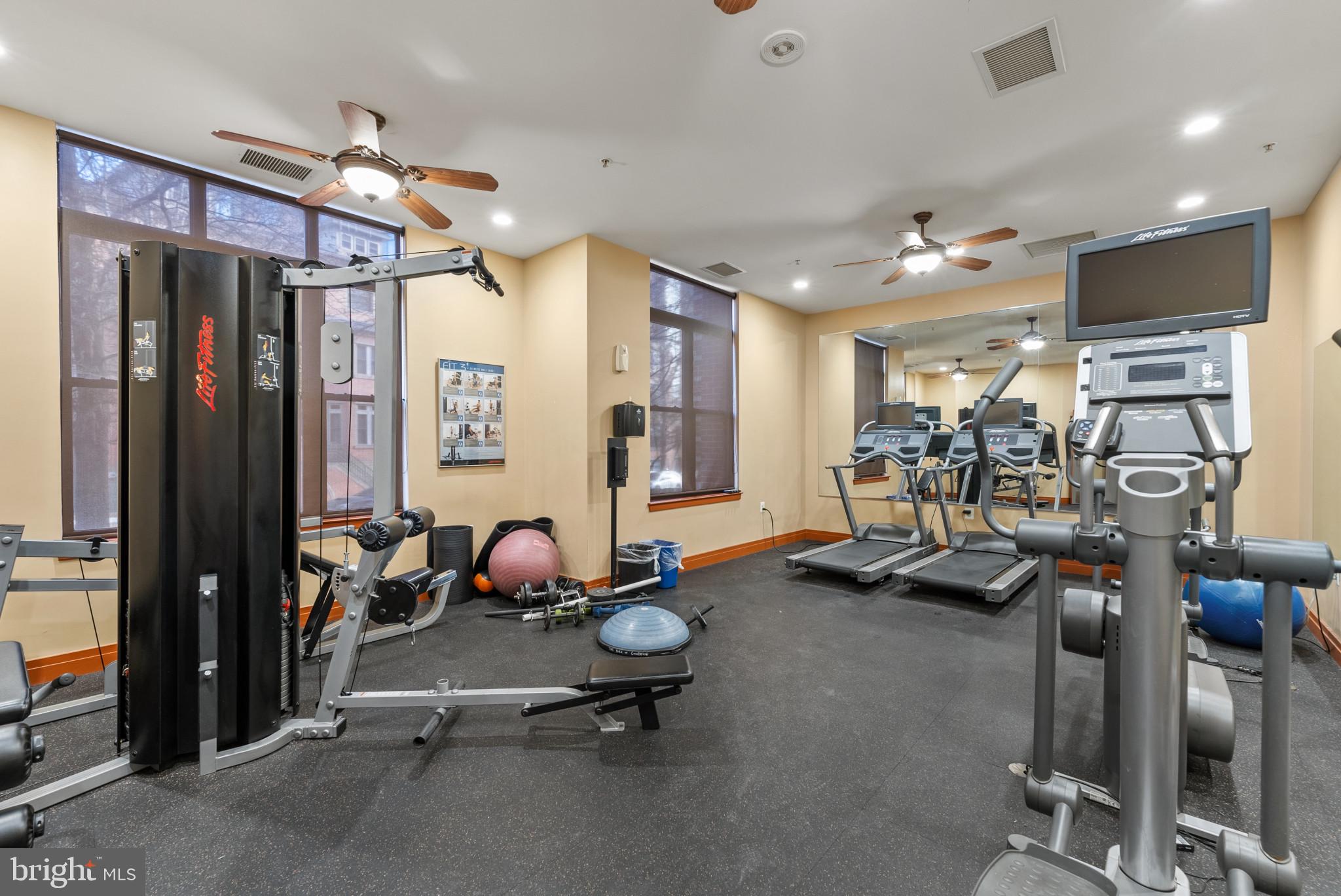 THE PARK AT COURTHOUSE - Residential