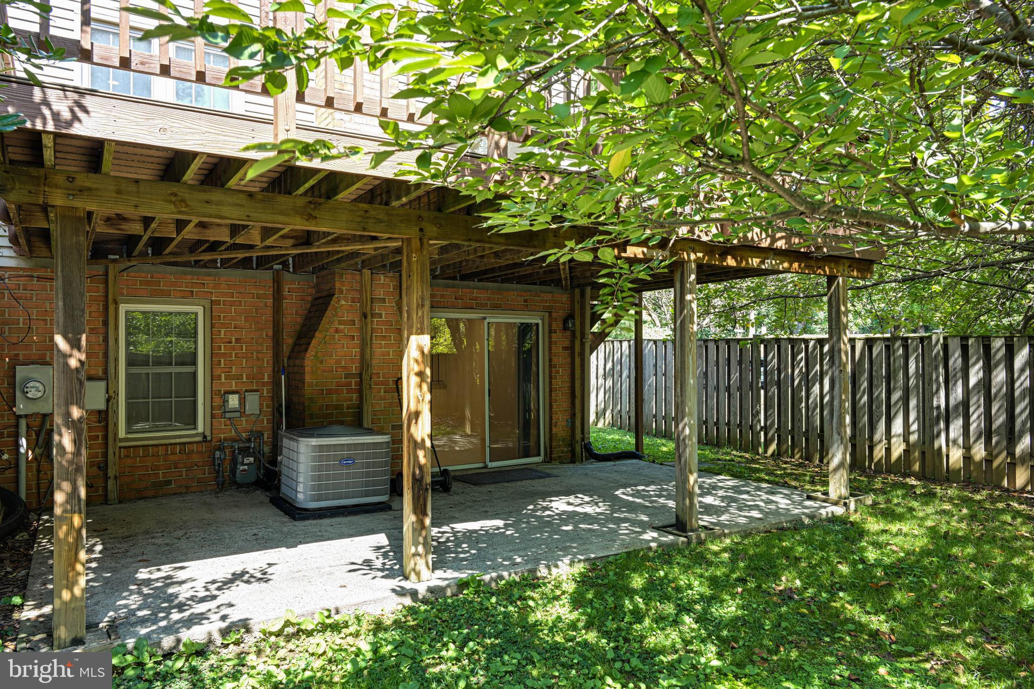 WILDWOOD HILLS - Residential Lease