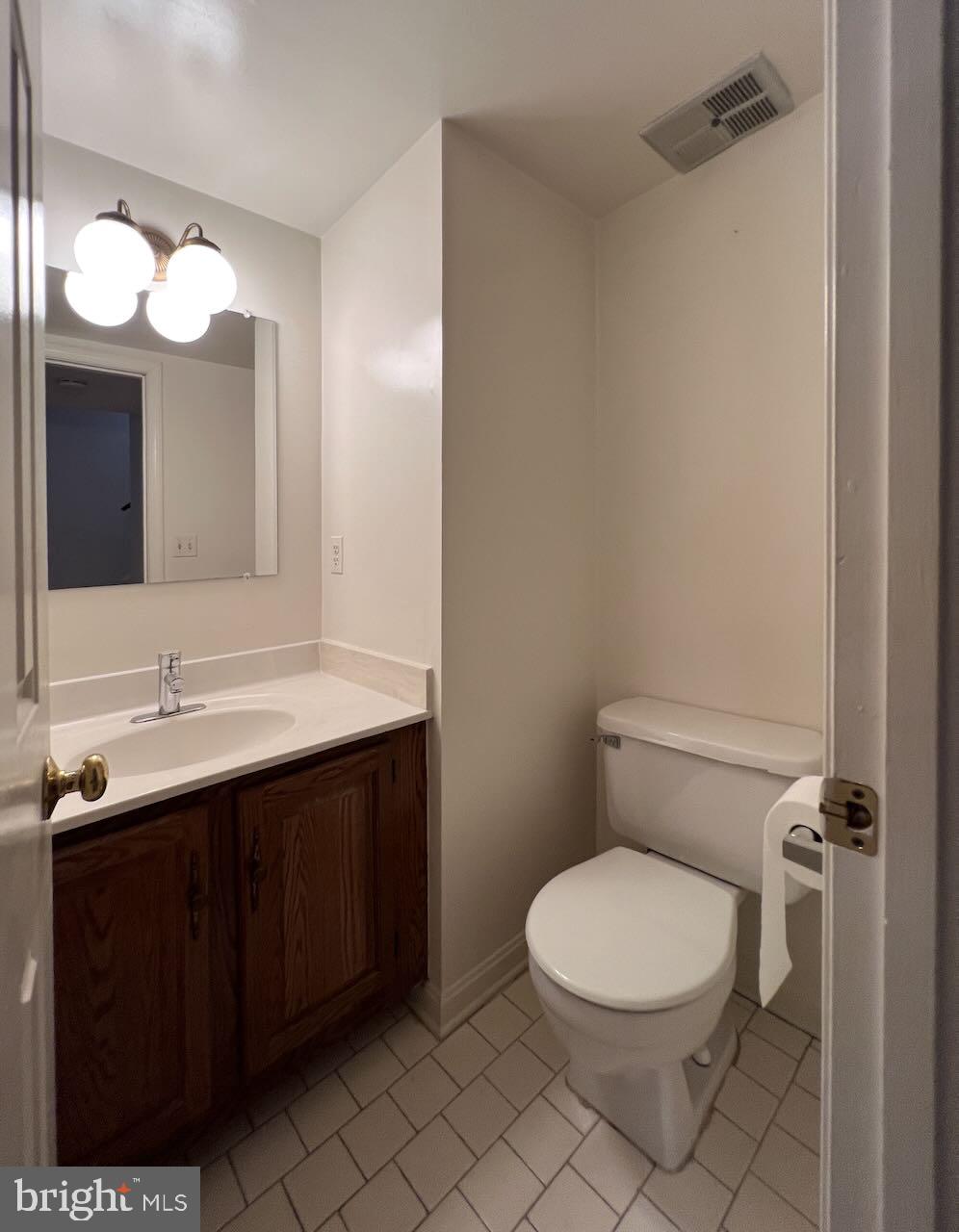 WILDWOOD HILLS - Residential Lease