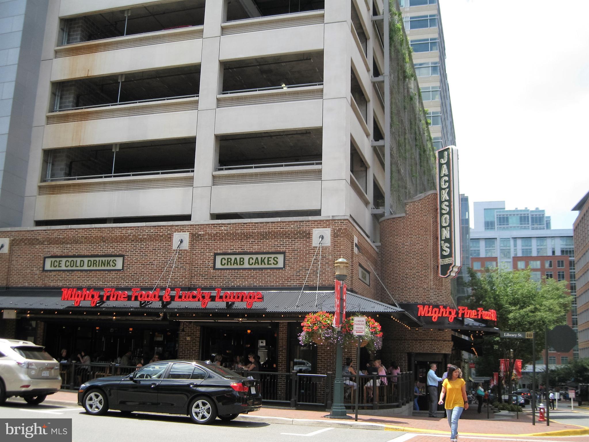 RESTON - Residential