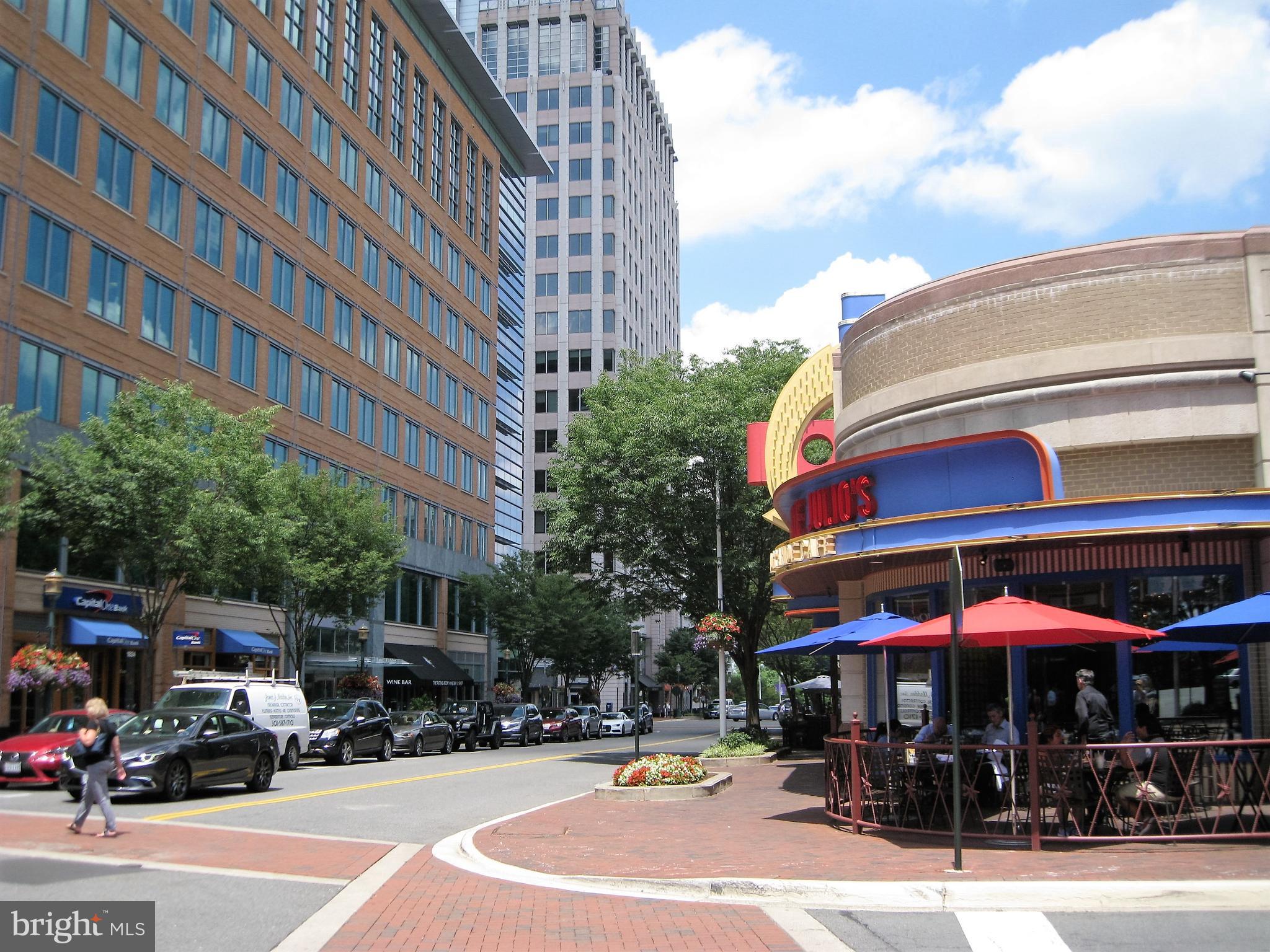 RESTON - Residential