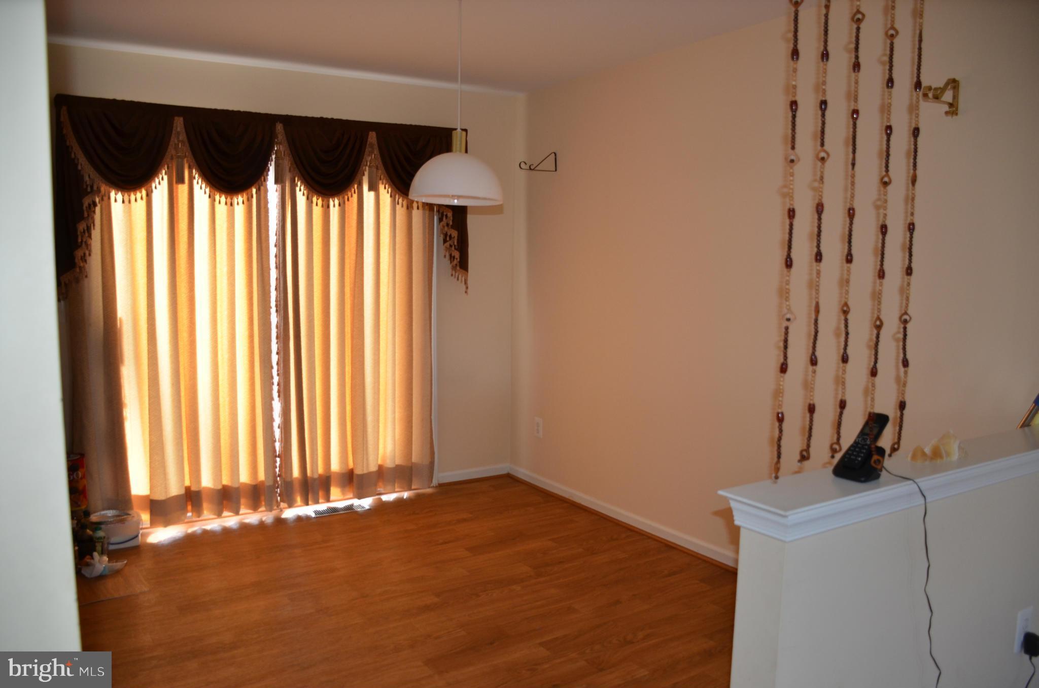 FAIR LAKES COURT - Residential Lease