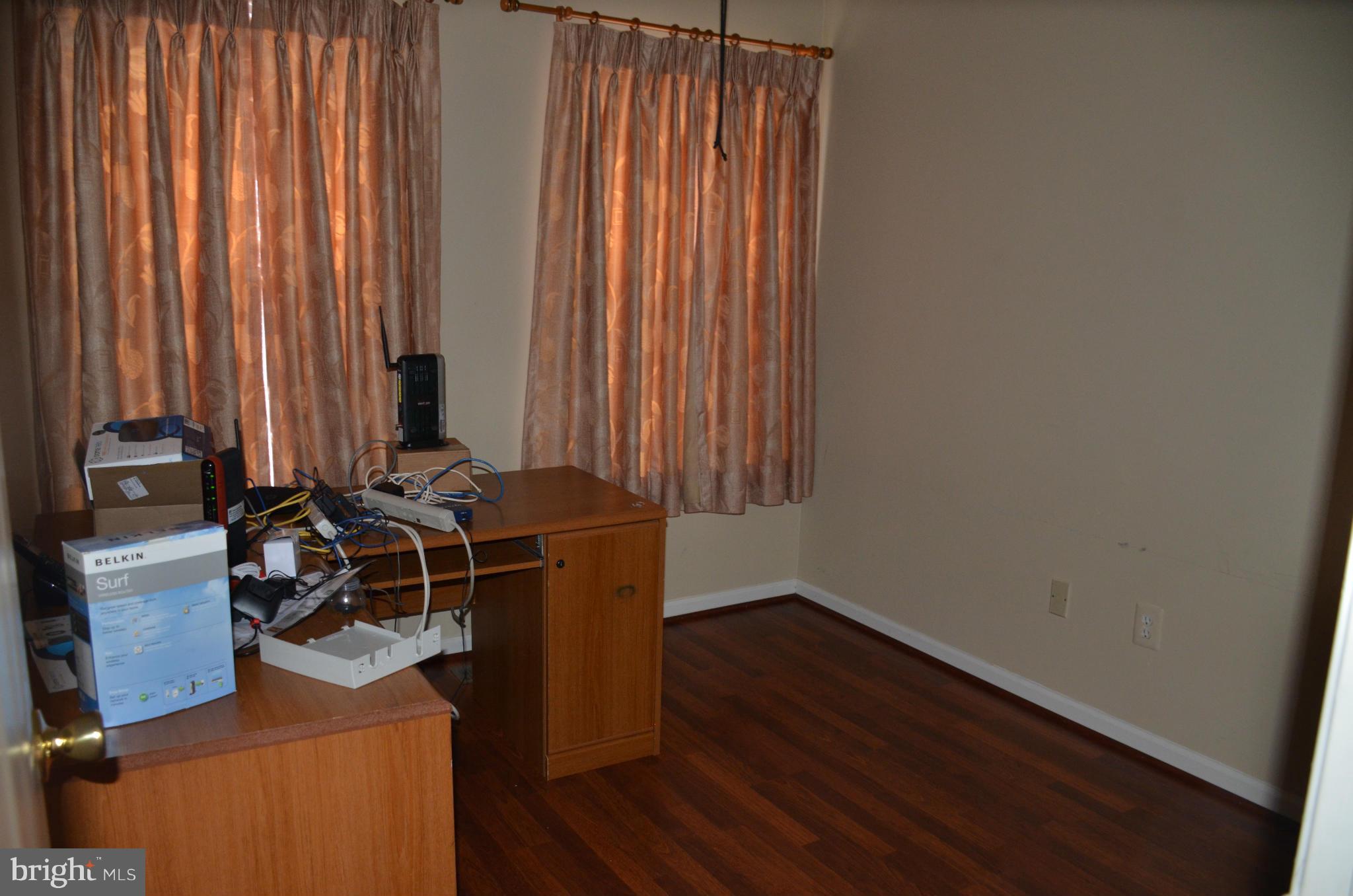 FAIR LAKES COURT - Residential Lease