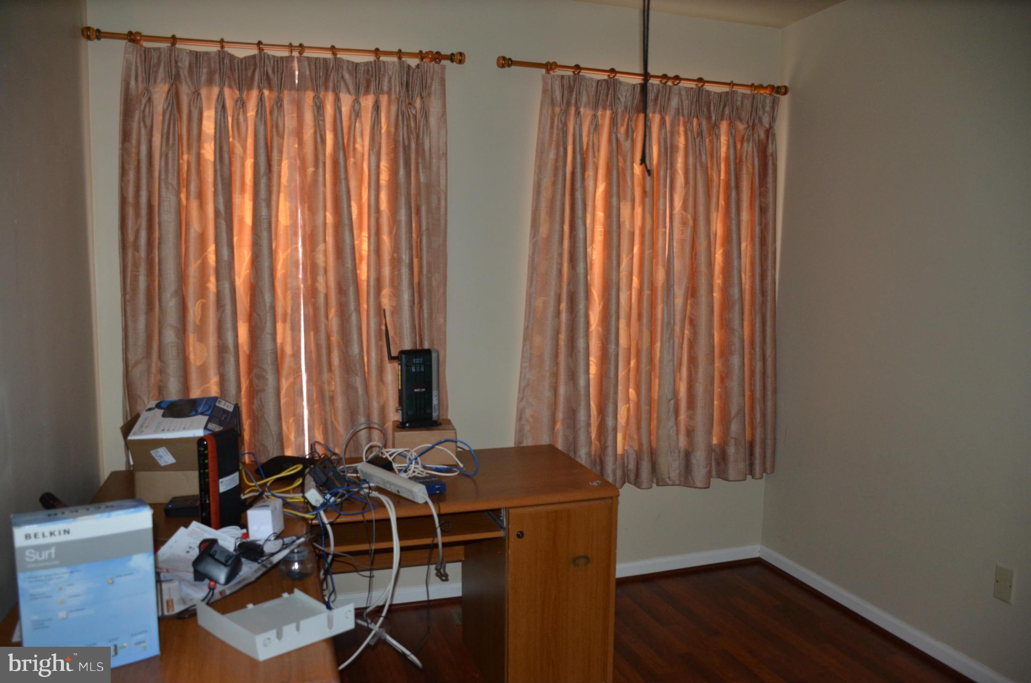 FAIR LAKES COURT - Residential Lease