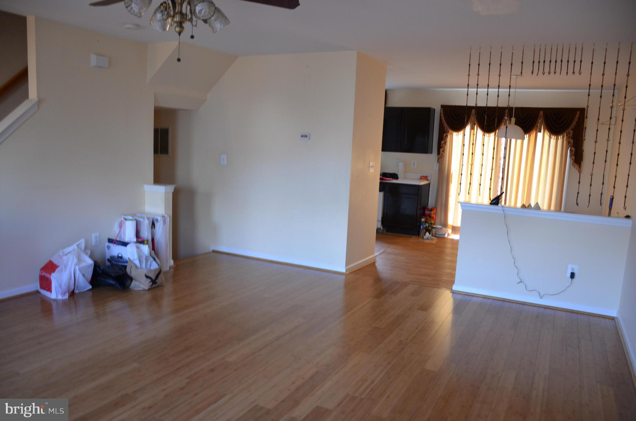 FAIR LAKES COURT - Residential Lease