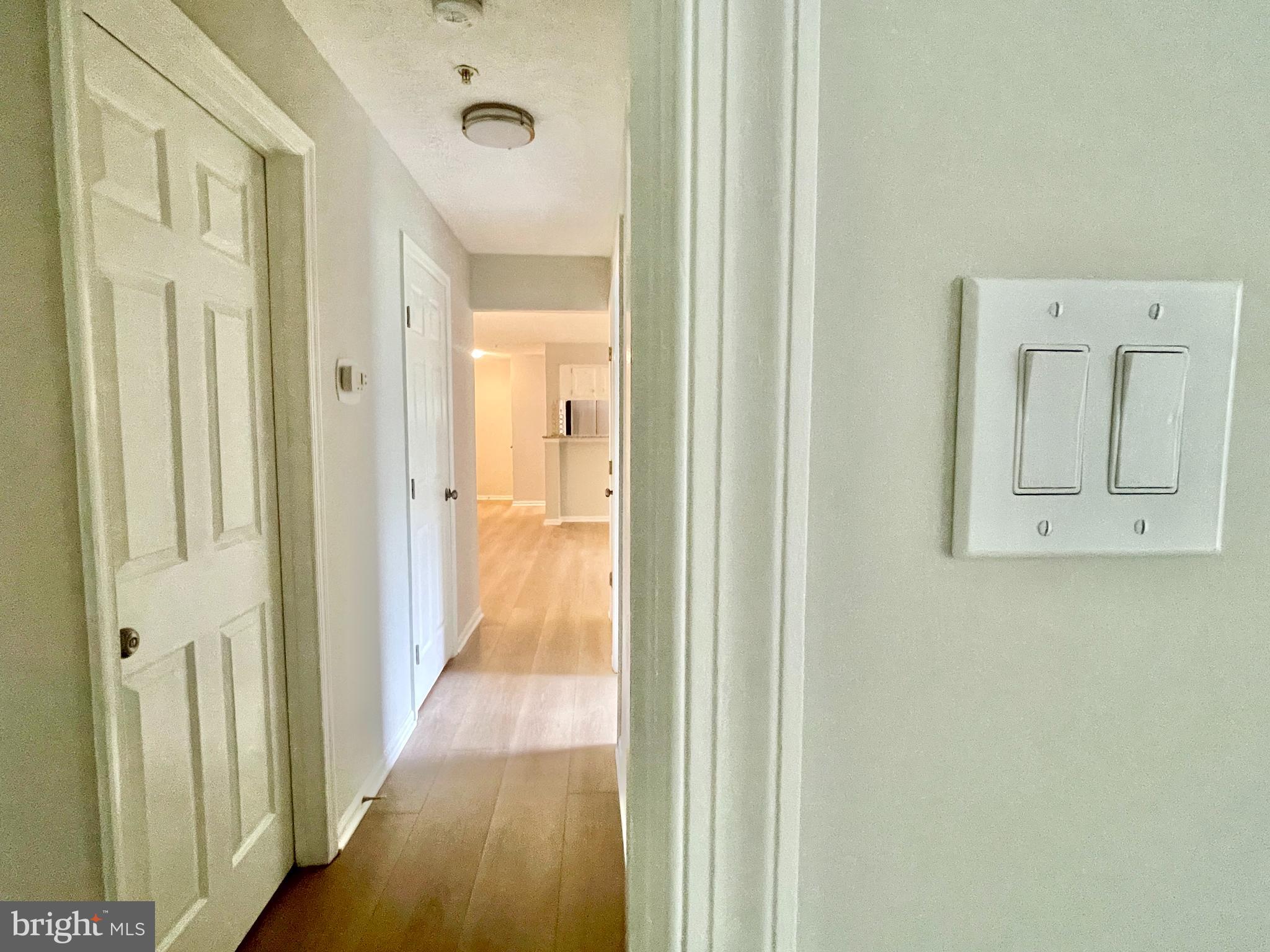 SENECA KNOLLS CODM - Residential Lease