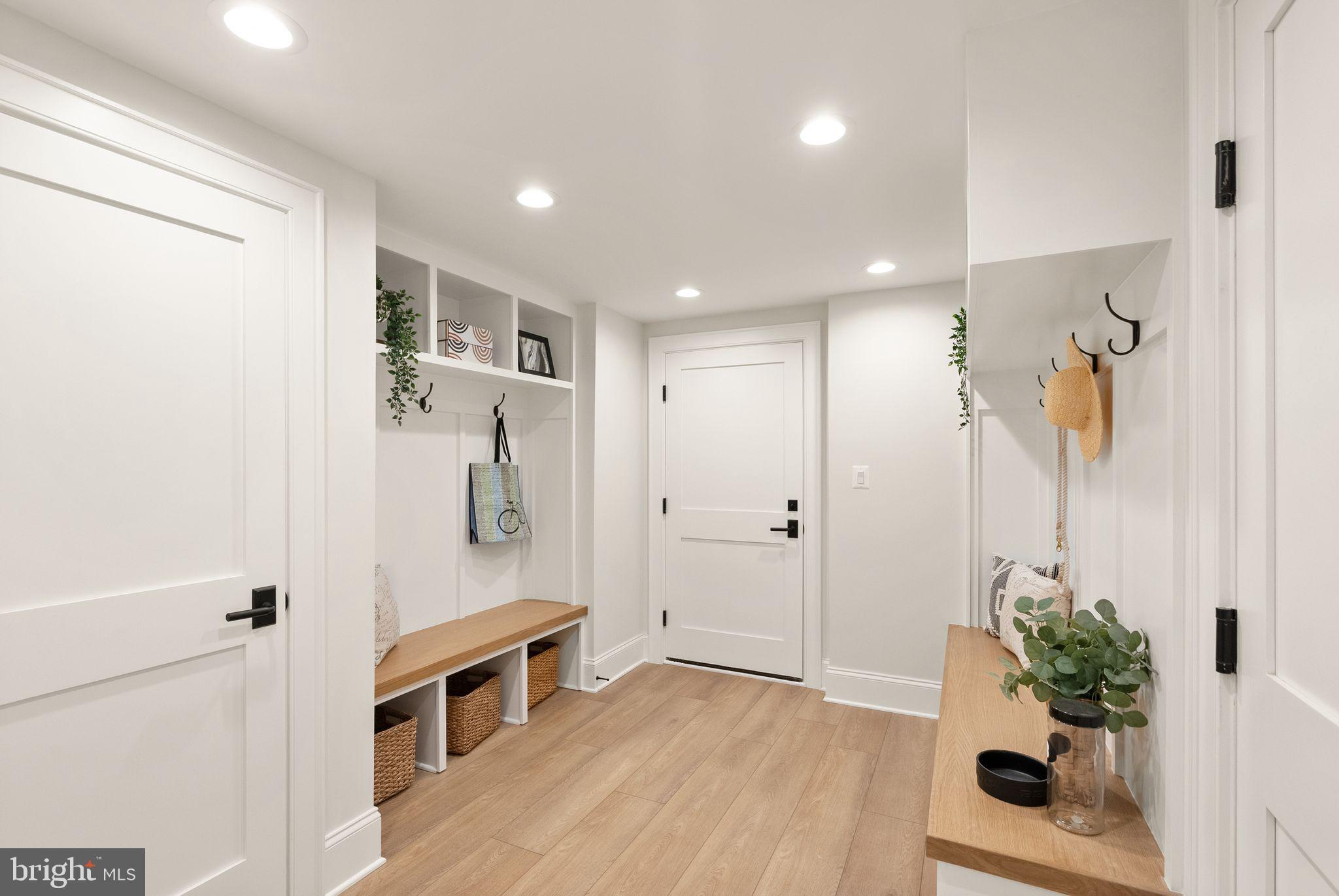 CHESTERBROOK ESTATES - Residential