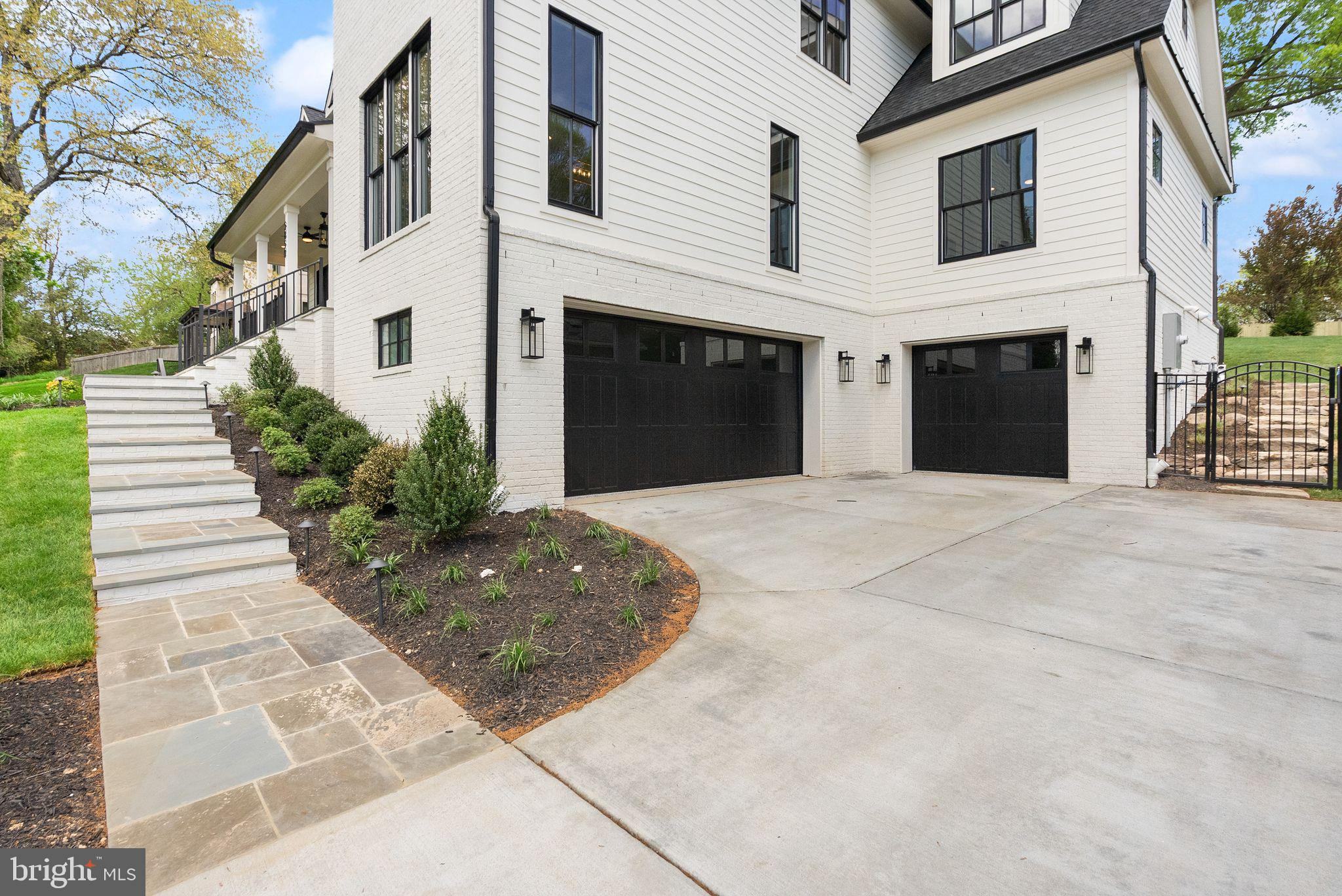 CHESTERBROOK ESTATES - Residential