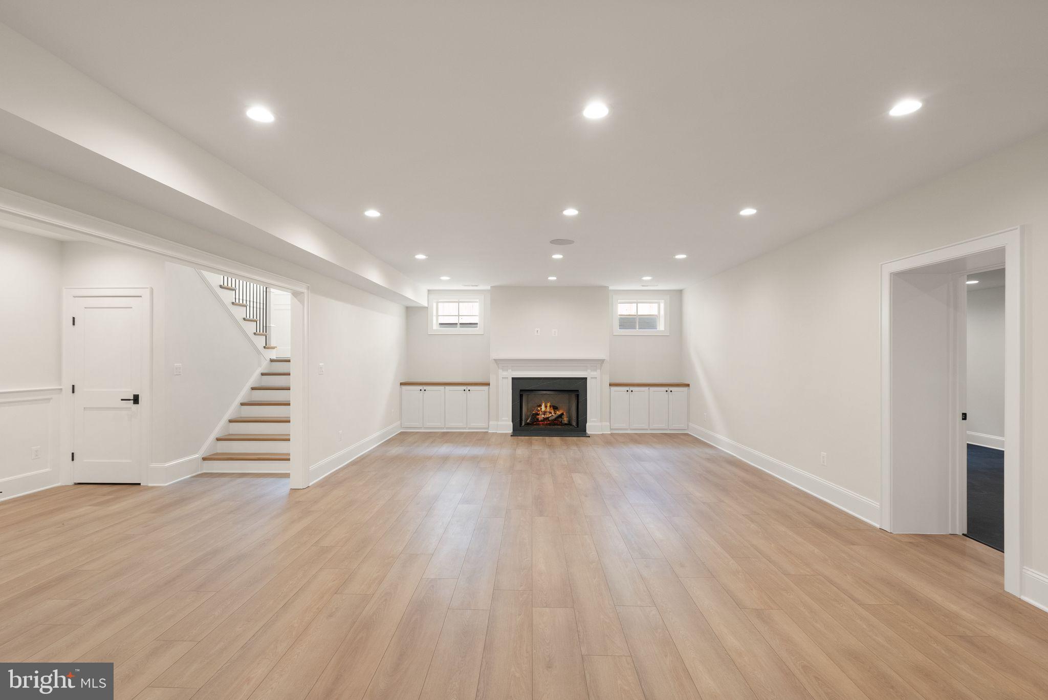 CHESTERBROOK ESTATES - Residential