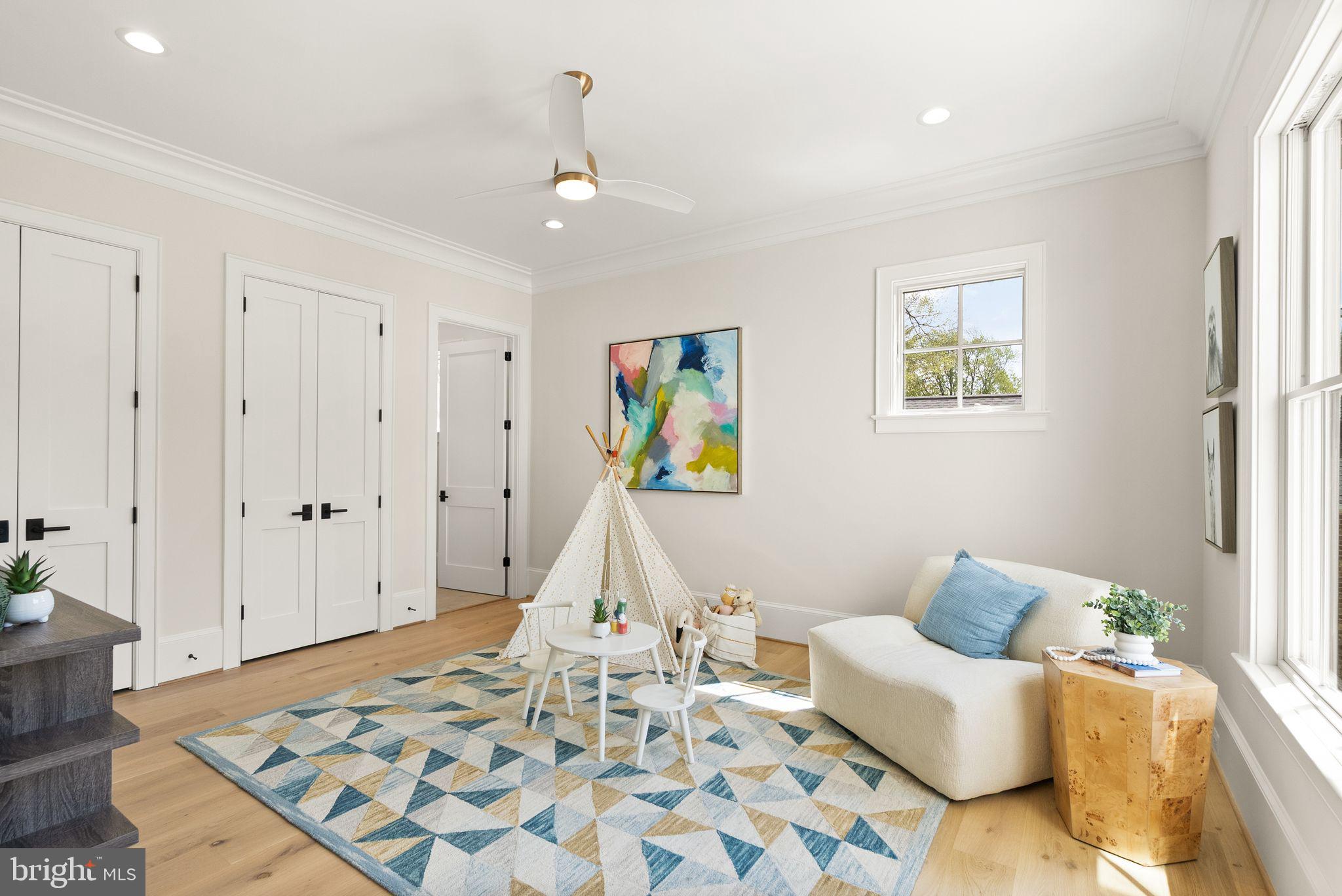 CHESTERBROOK ESTATES - Residential