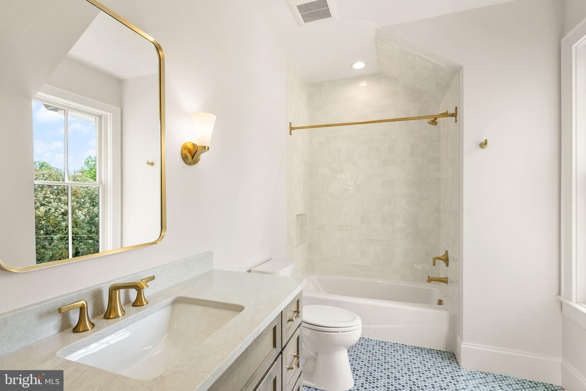 CHESTERBROOK ESTATES - Residential