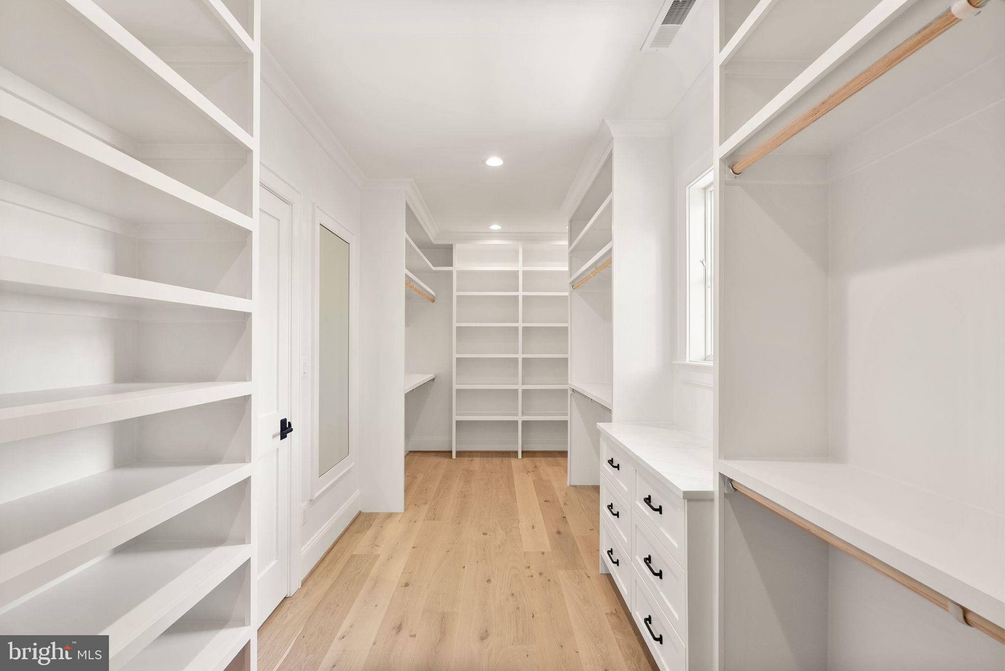 CHESTERBROOK ESTATES - Residential