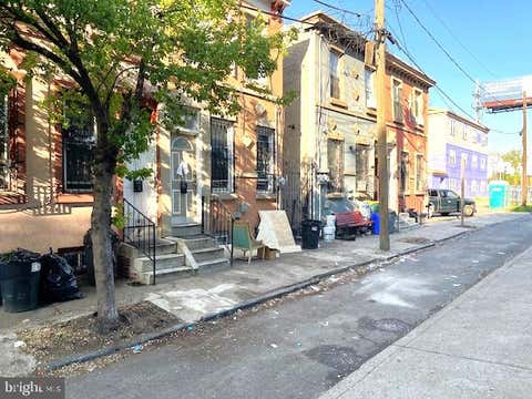 Townhouse For Rent - 211 Birch Street<br/> CAMDEN, NJ 08102
