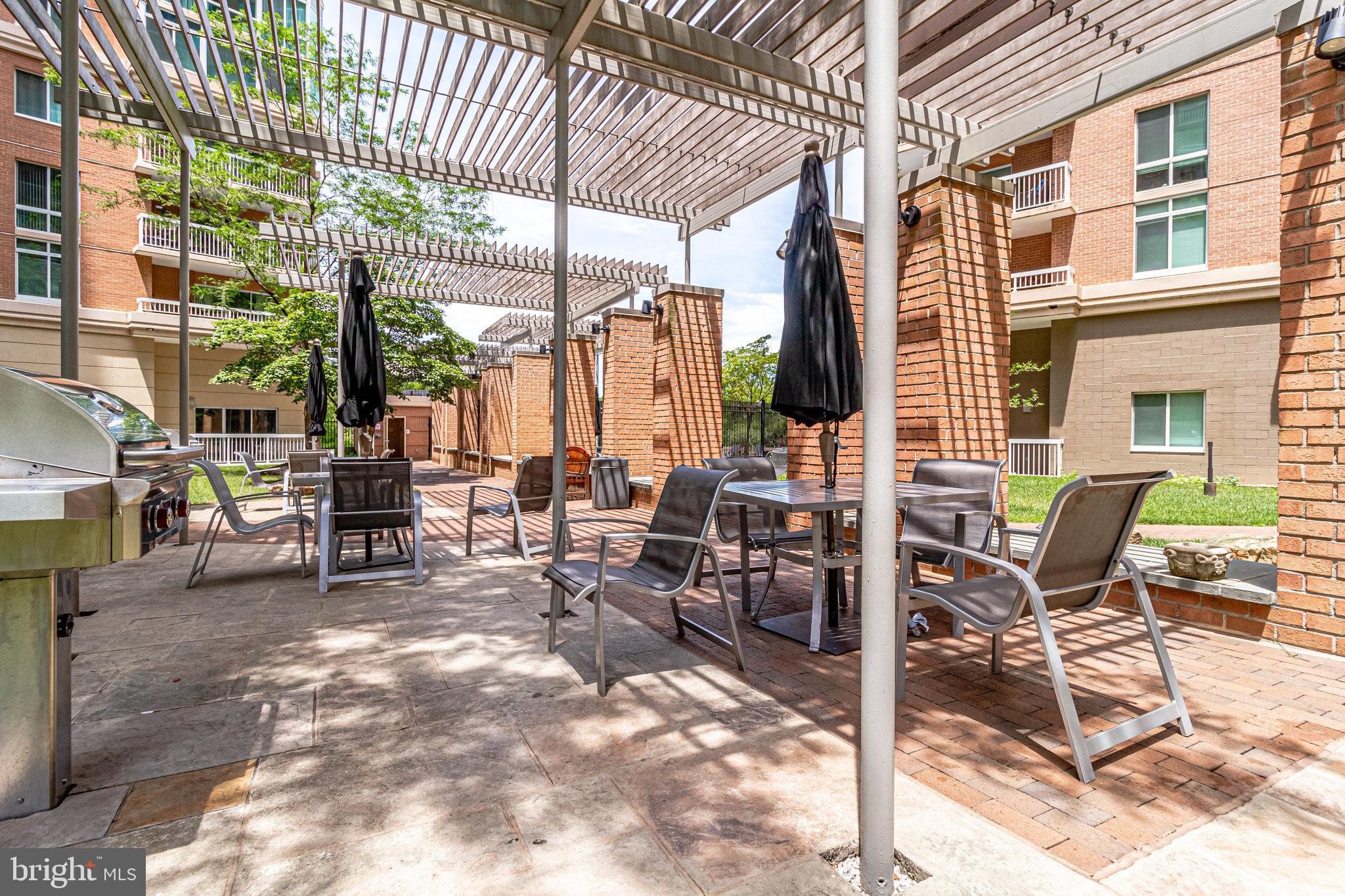 NORTHAMPTON PLACE - Residential Lease