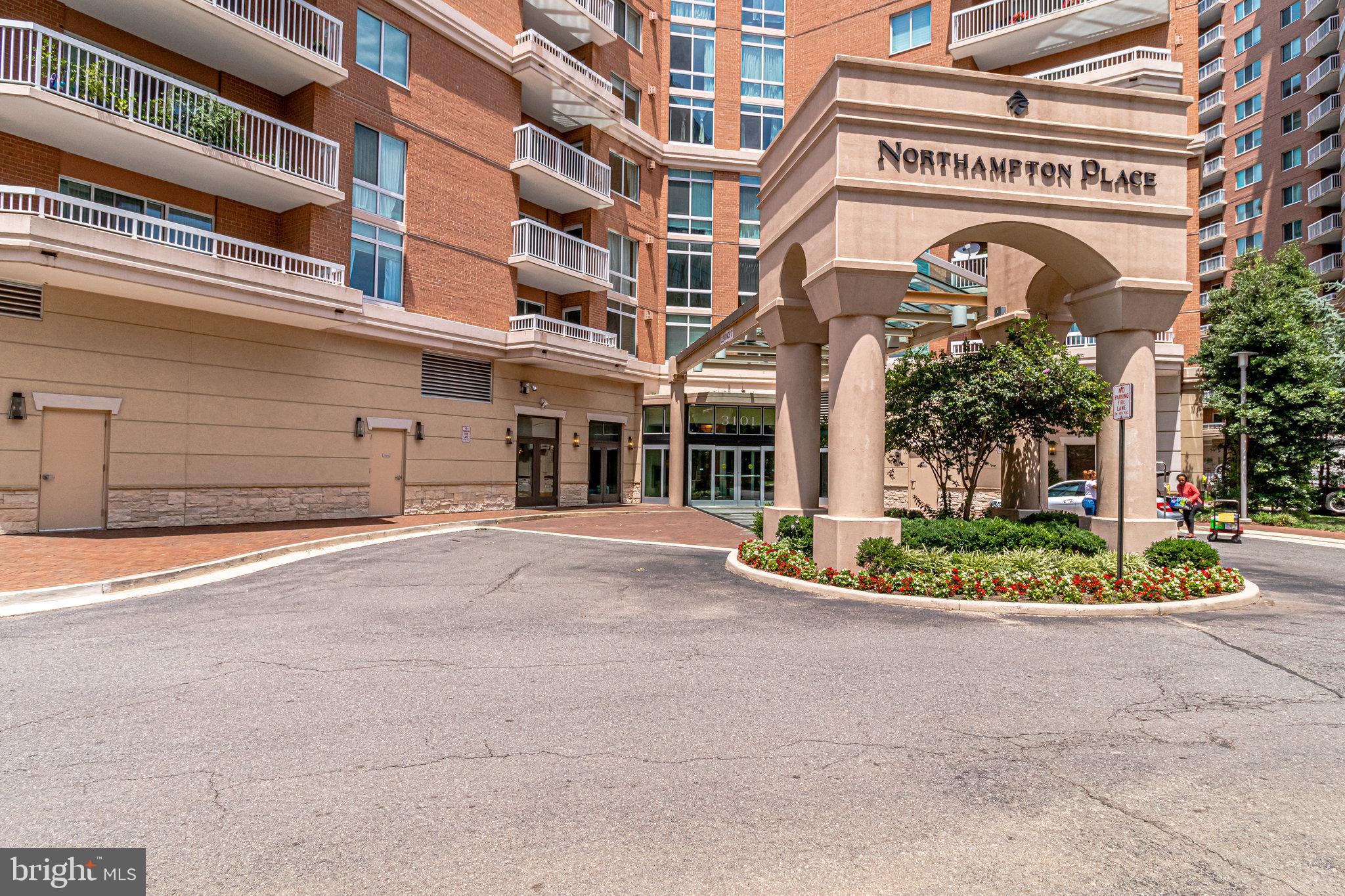 NORTHAMPTON PLACE - Residential Lease