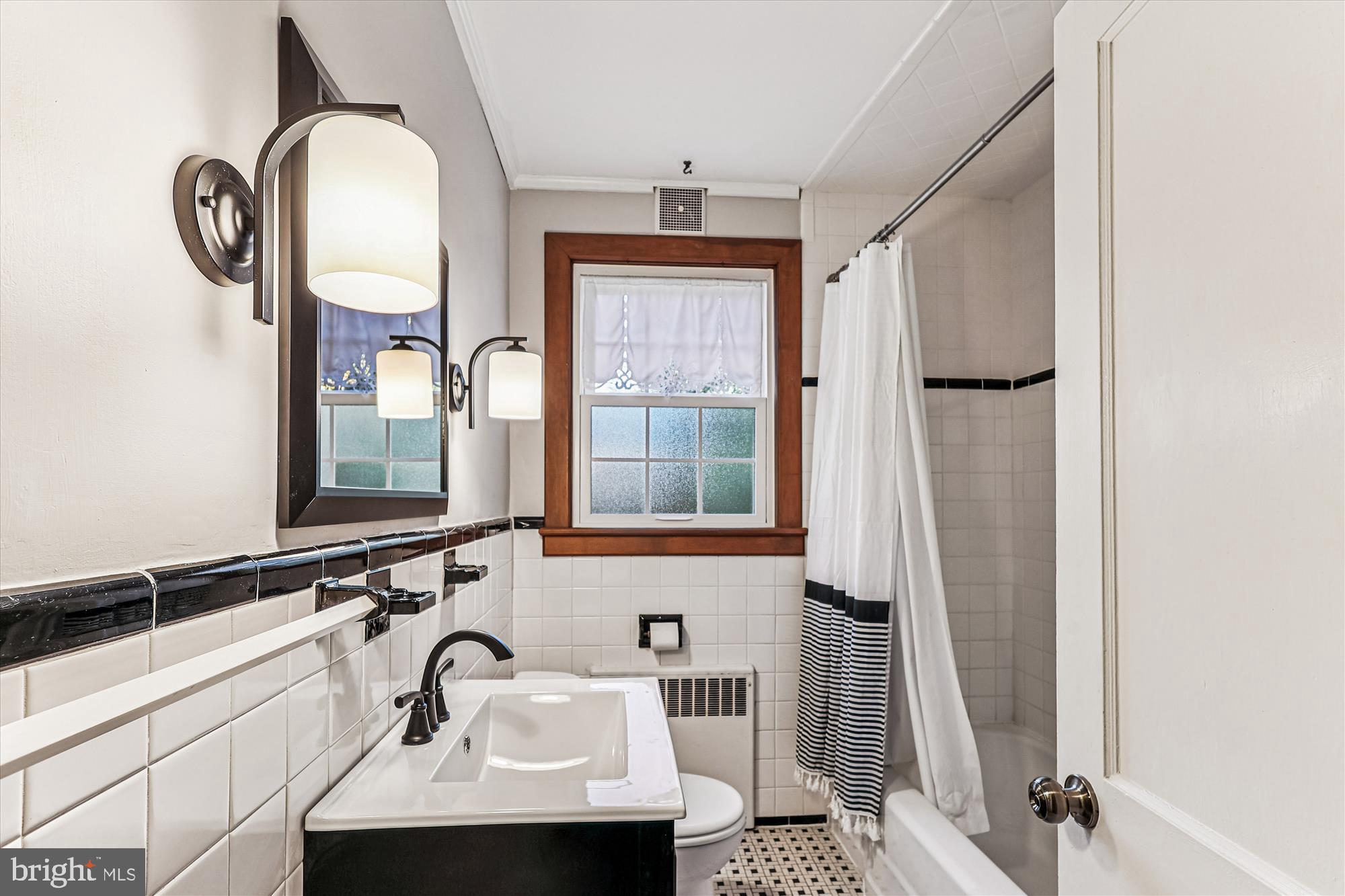 MICHAELTON MANOR - Residential