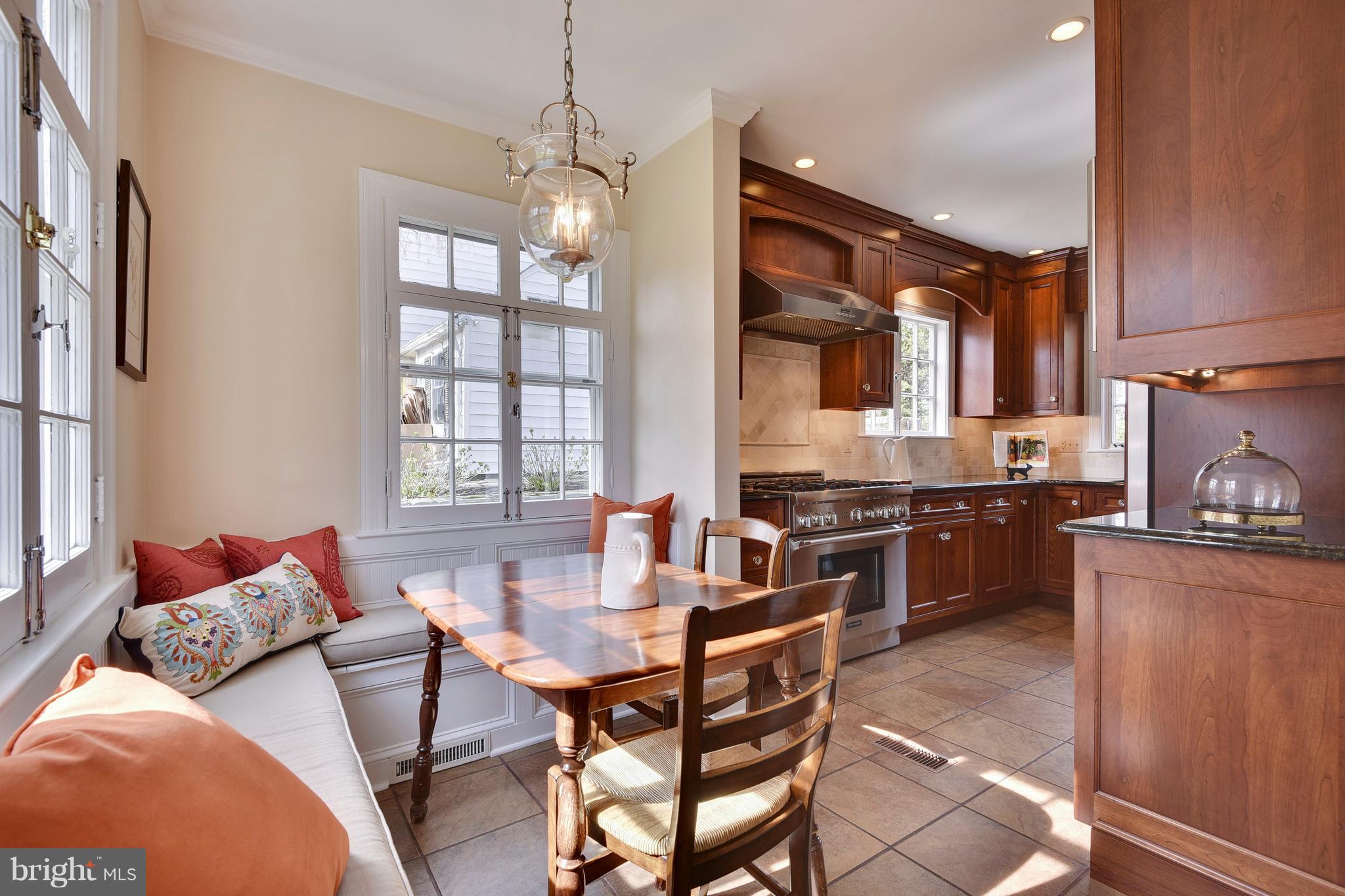 STONELEIGH - Residential