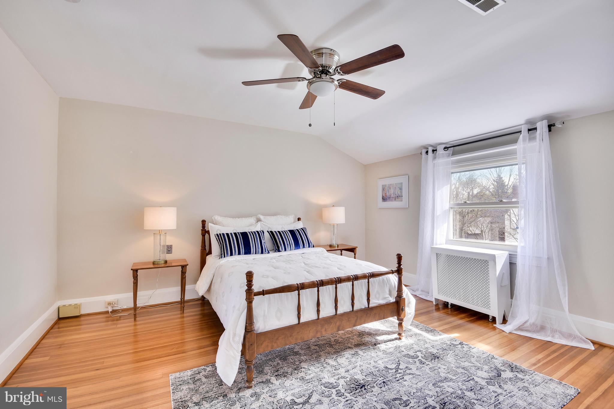 STONELEIGH - Residential