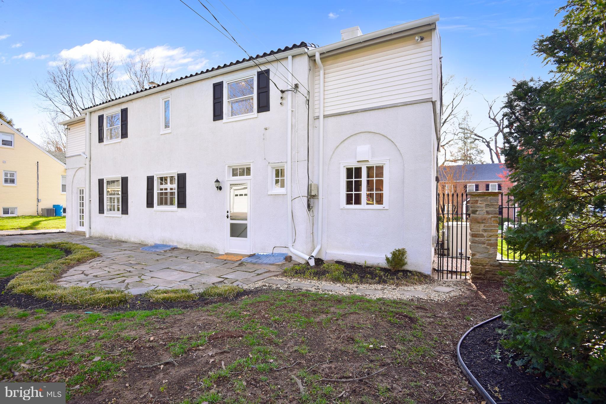 STONELEIGH - Residential