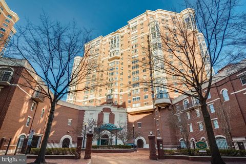 Photo of 2121 Jamieson Avenue #UNIT 1207, ALEXANDRIA, VA 22314 (MLS # VAAX2052558)