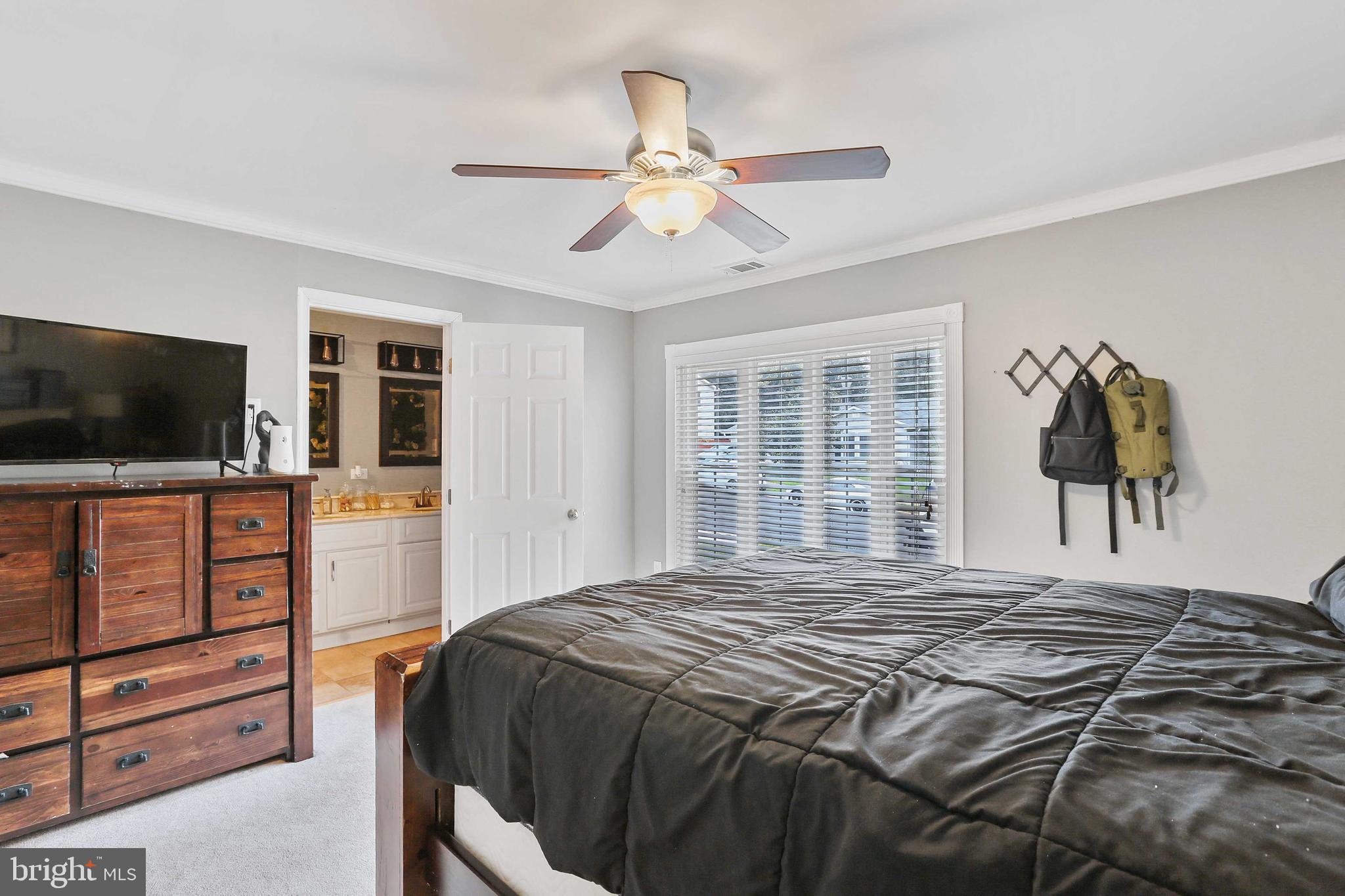 THE PROVINCES - Residential Lease