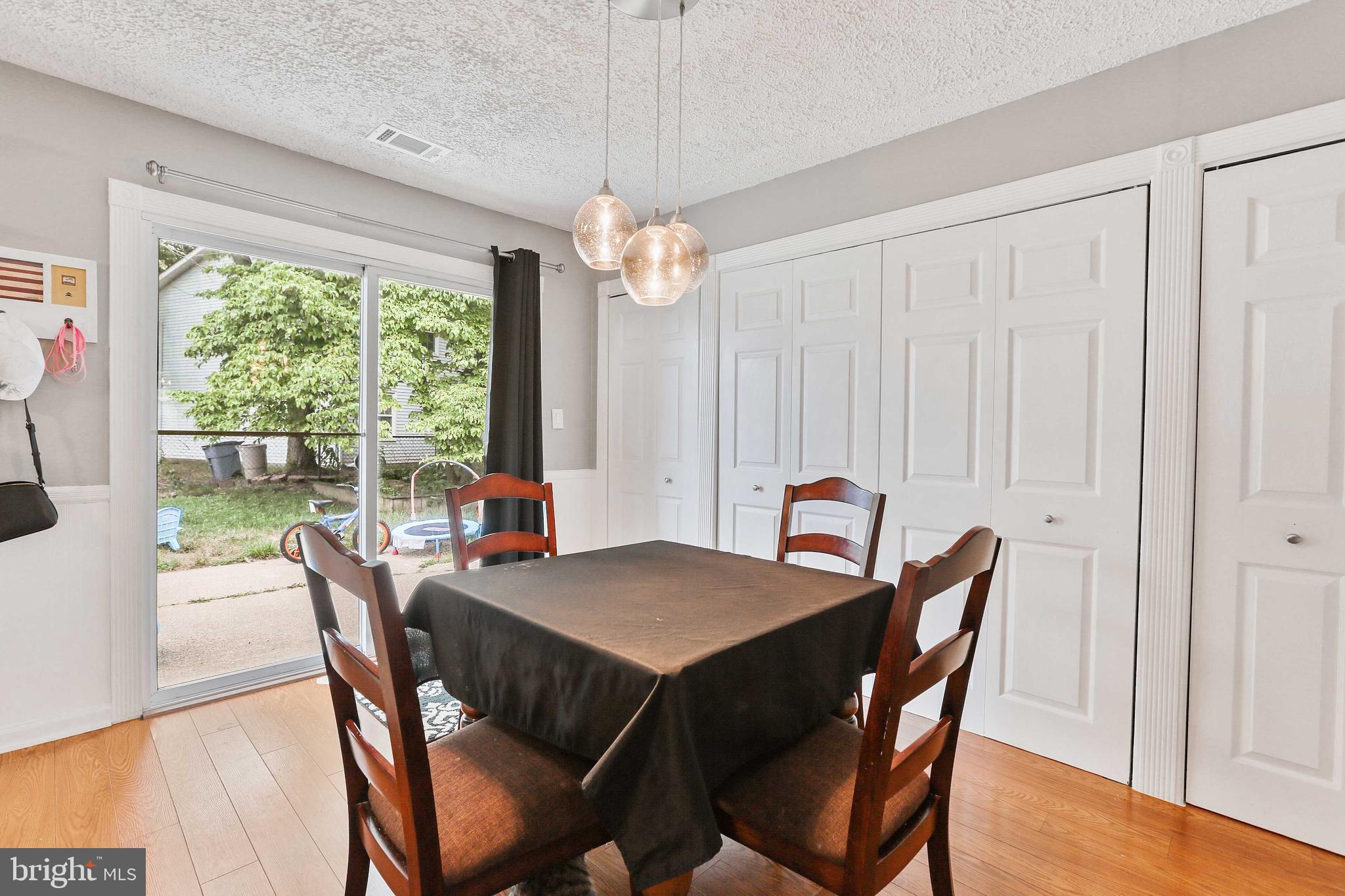 THE PROVINCES - Residential Lease